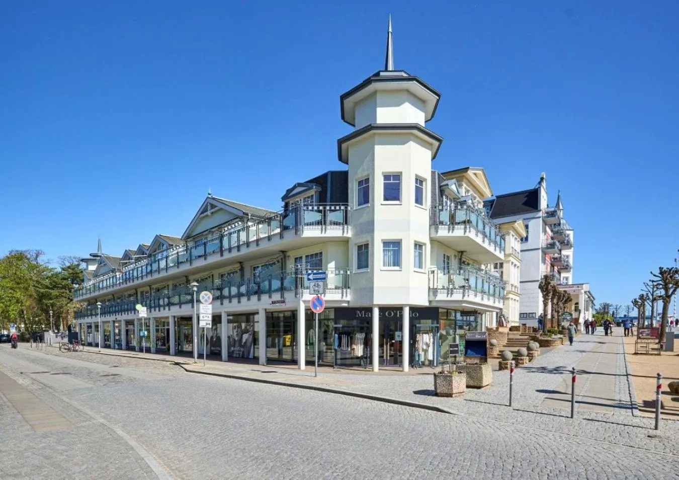 Property building in Strandhotel Luise von Preussen