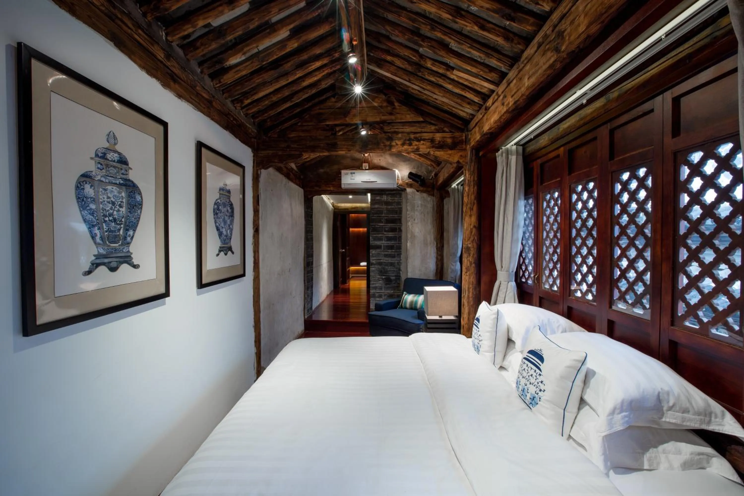 Decorative detail in Dali Sky Valley Heritage Boutique Hotel