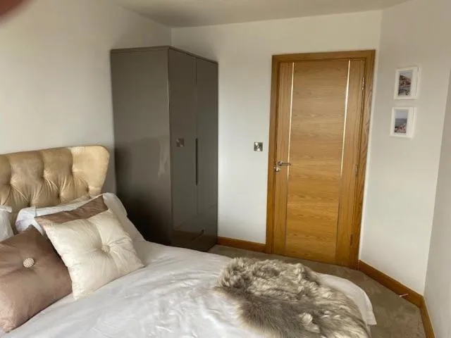 Bed in Seren Las, Tenby