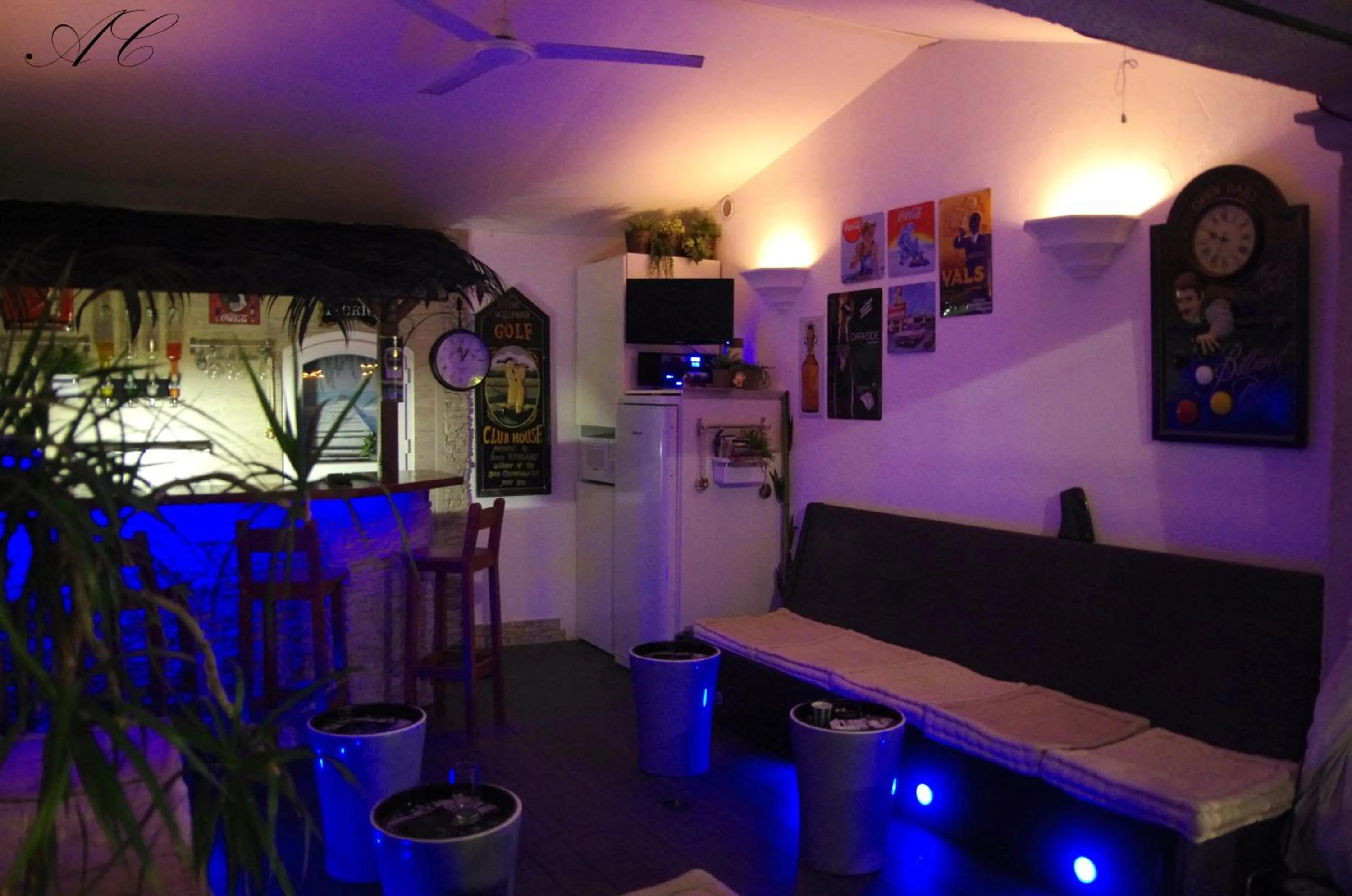 Lounge or bar in Chez Isabelle et Guy B&B