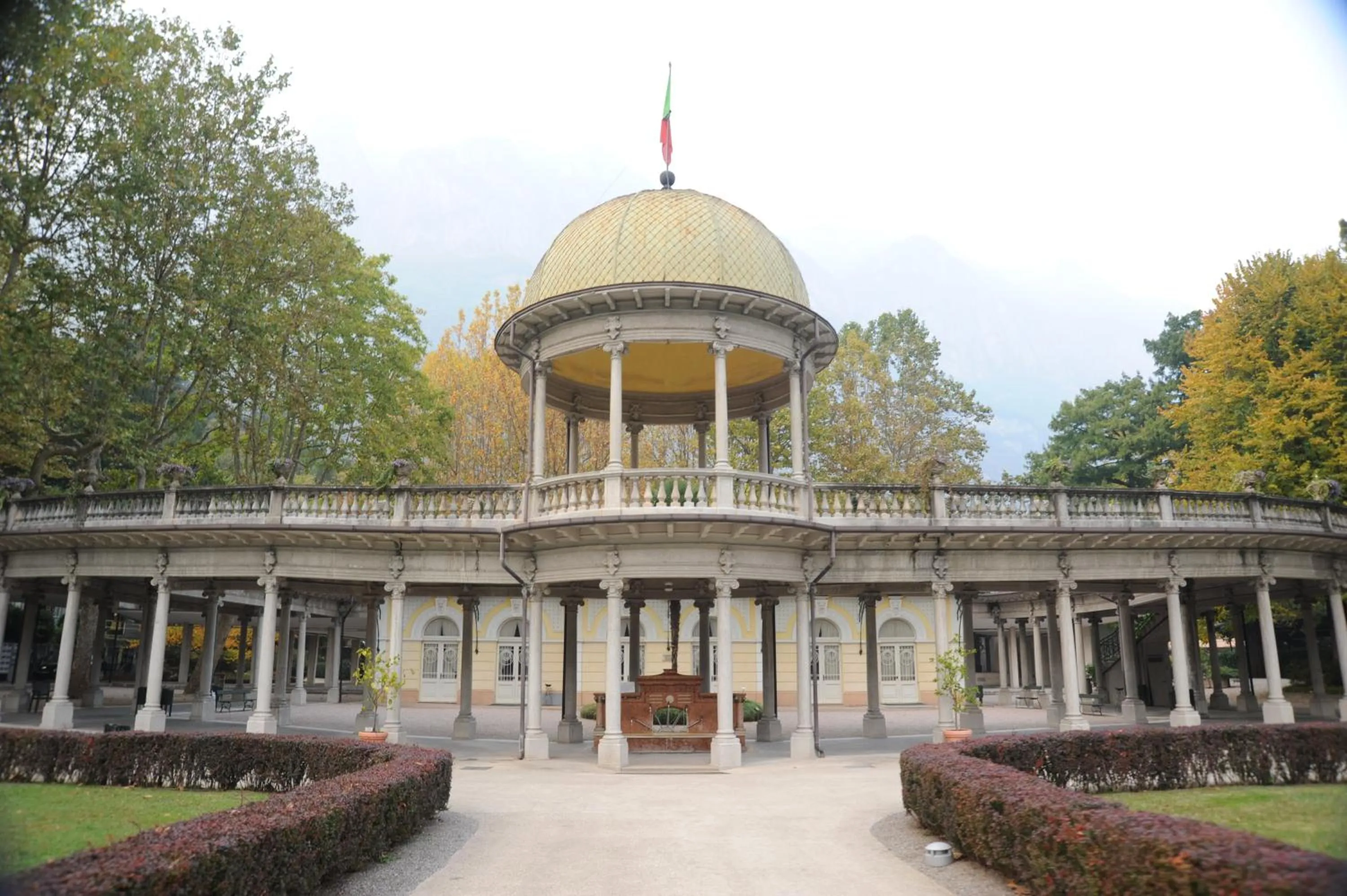 Nearby landmark in Albergo Milano