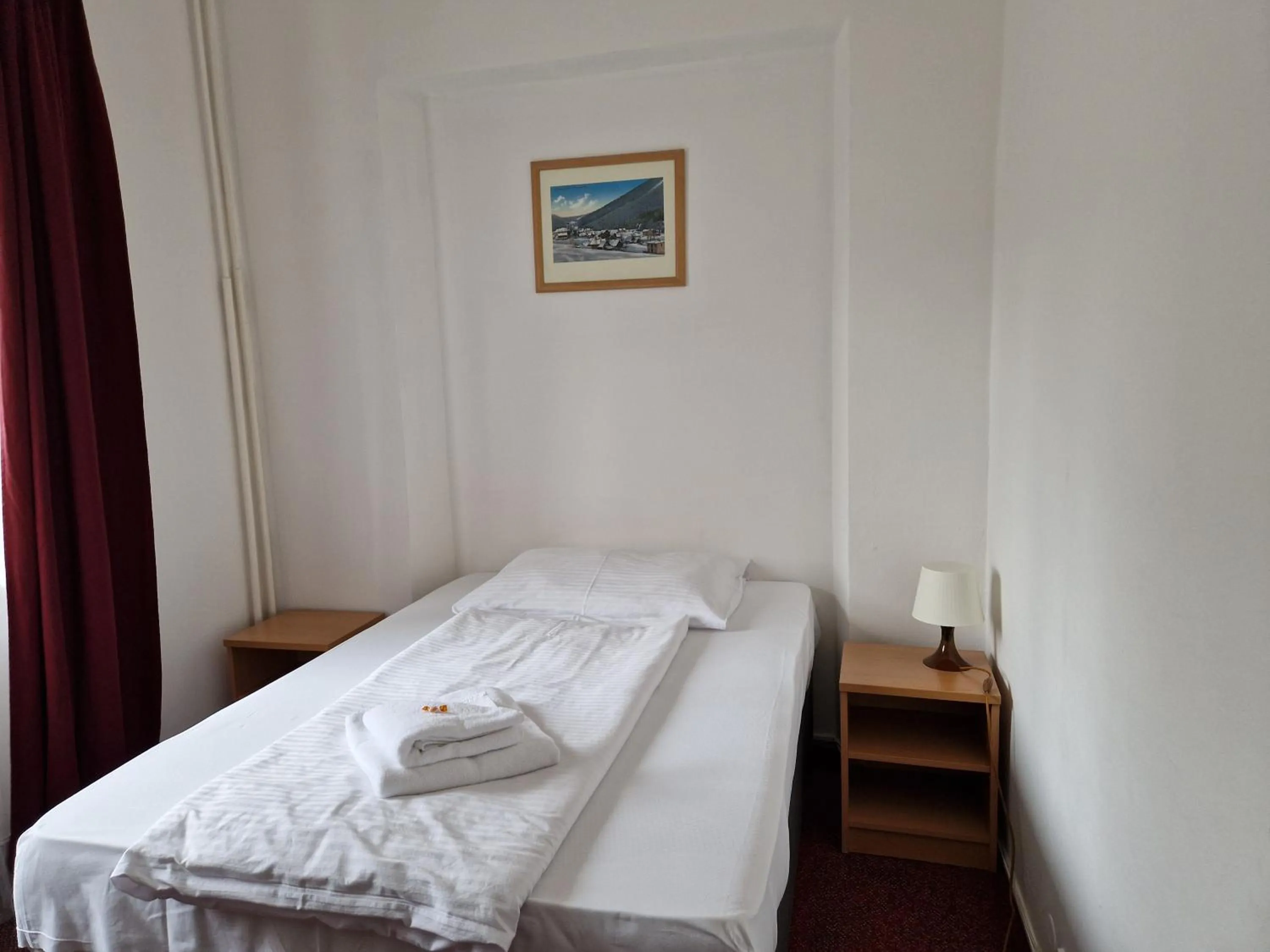 Bedroom, Bed in Hotel Harrachov Inn