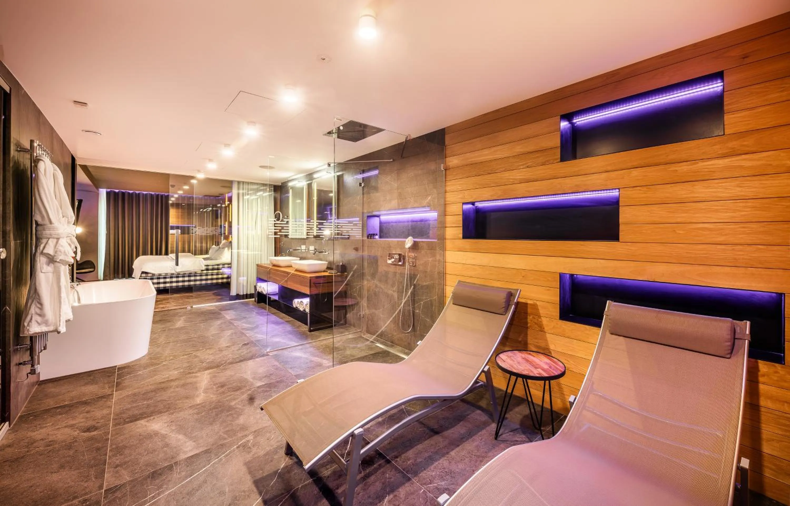 Shower in Harmony Hotel