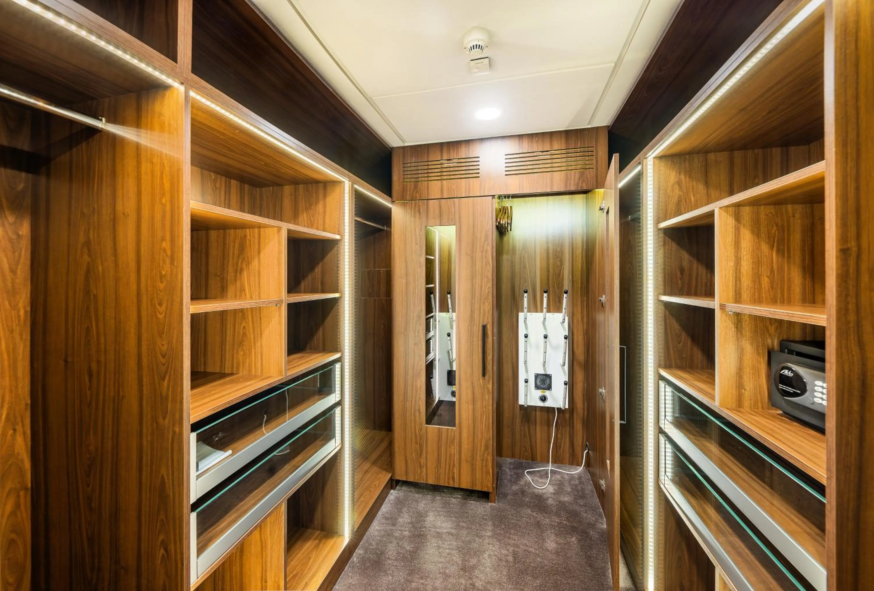 Area and facilities in Harmony Hotel