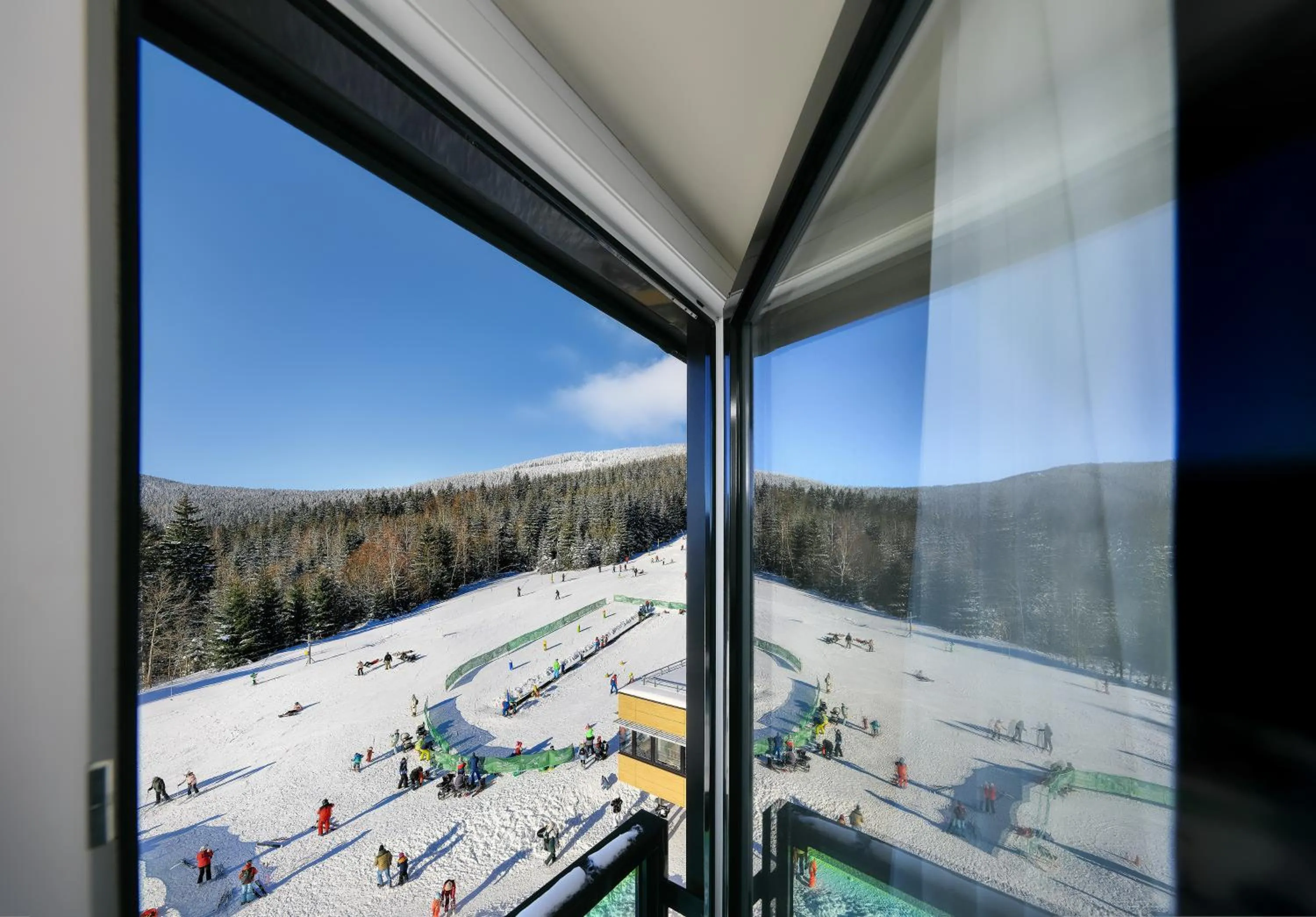 Winter in Harmony Hotel