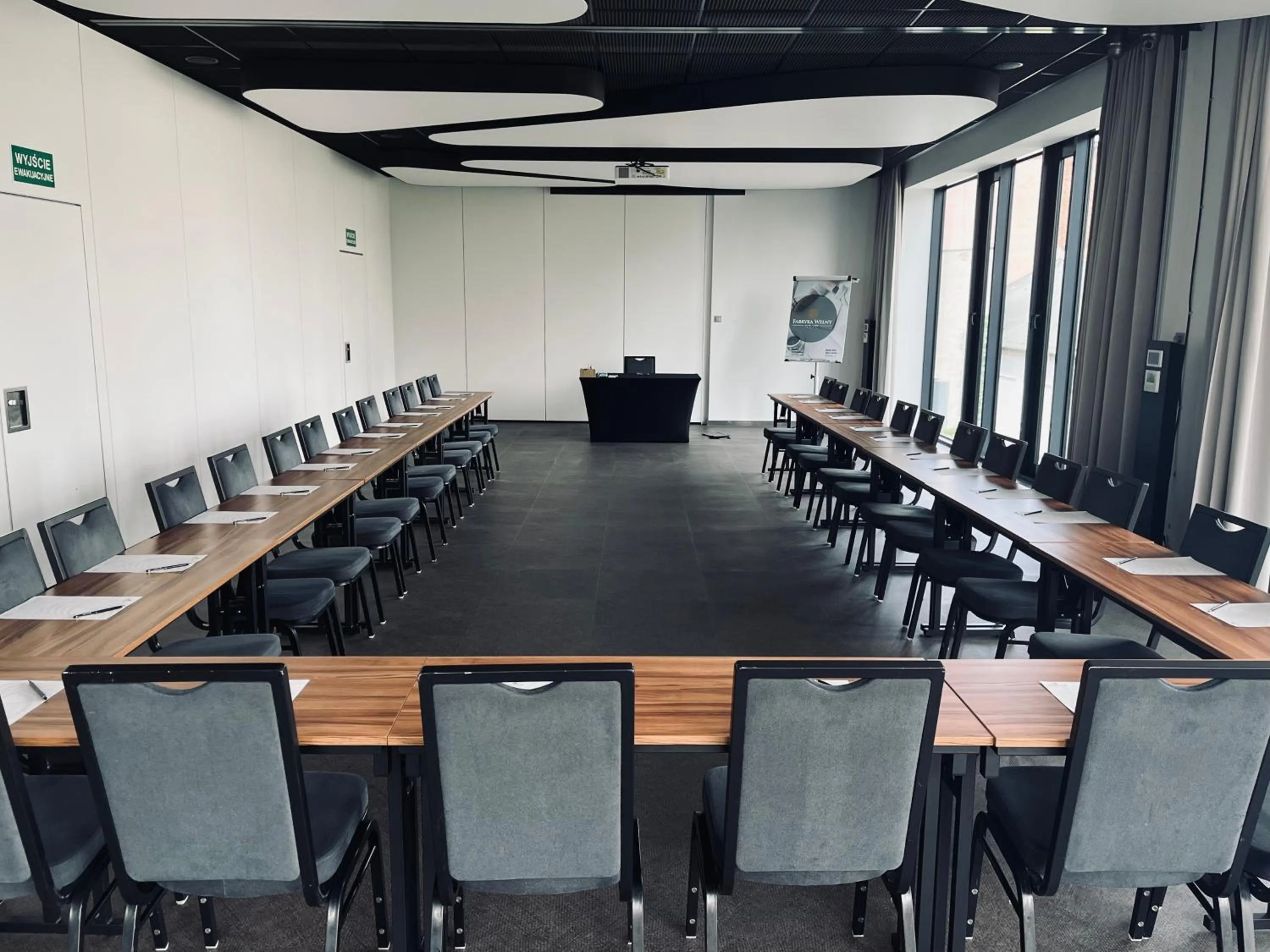 Meeting/conference room in Fabryka Wełny Hotel & Spa