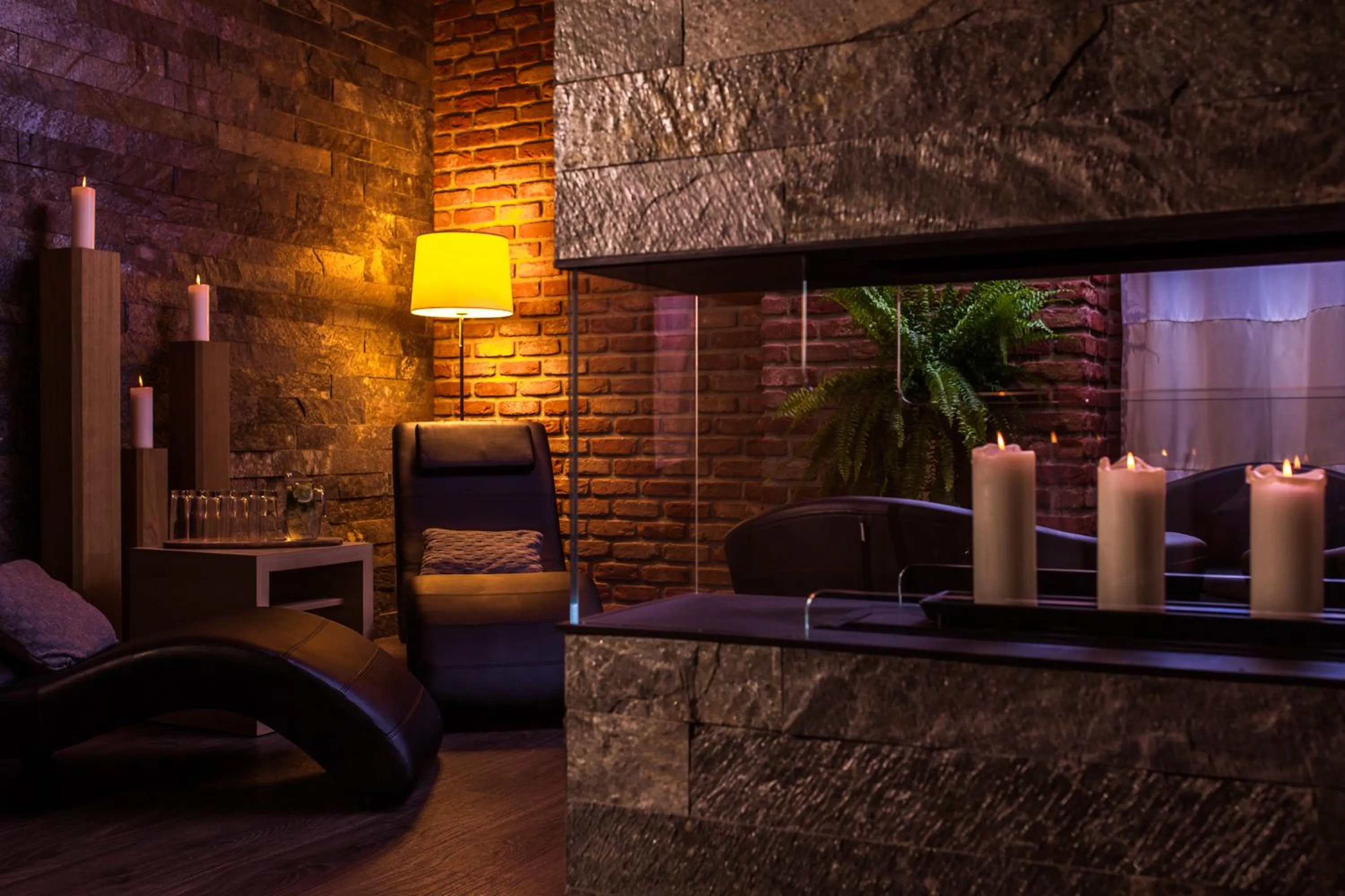 Seating area in Fabryka Wełny Hotel & Spa