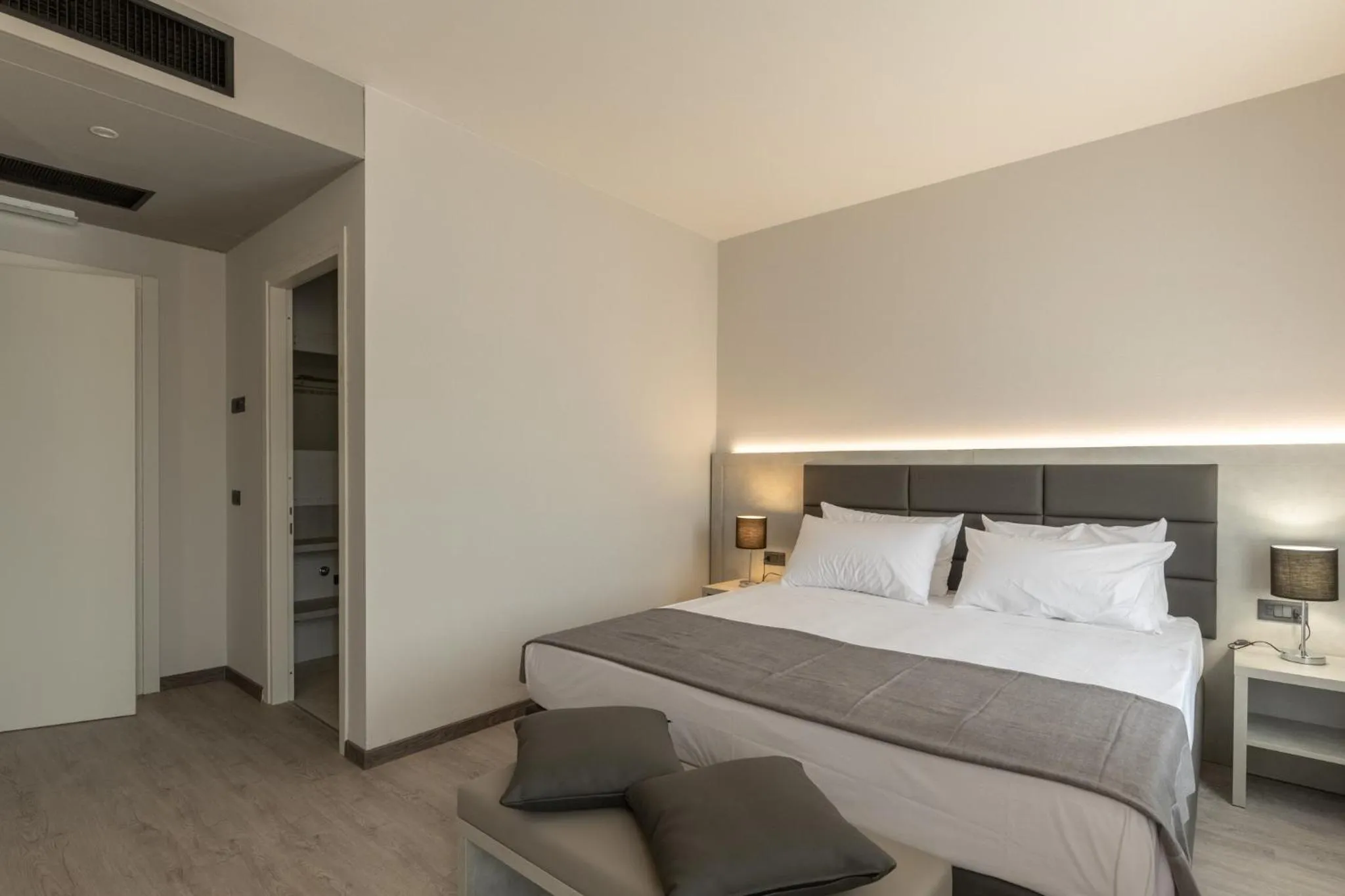 Bedroom, Bed in Villa Petra