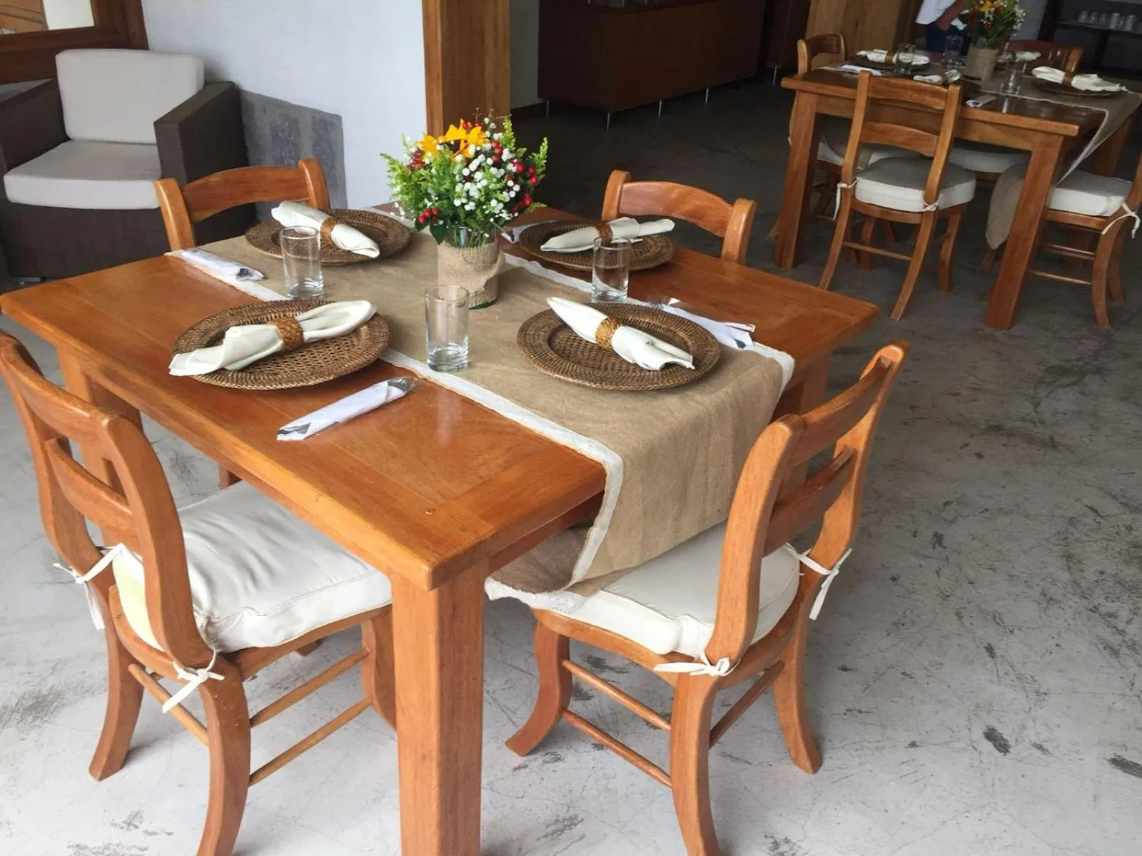 Restaurant/places to eat in Casa iLayaku