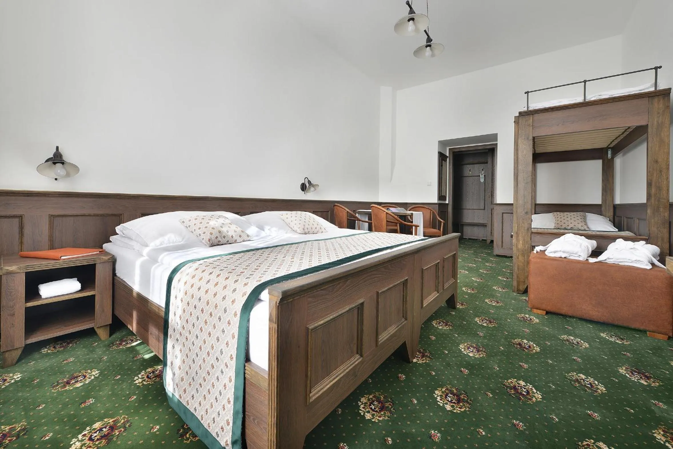 Bedroom, Bed in Hotel Podhrad