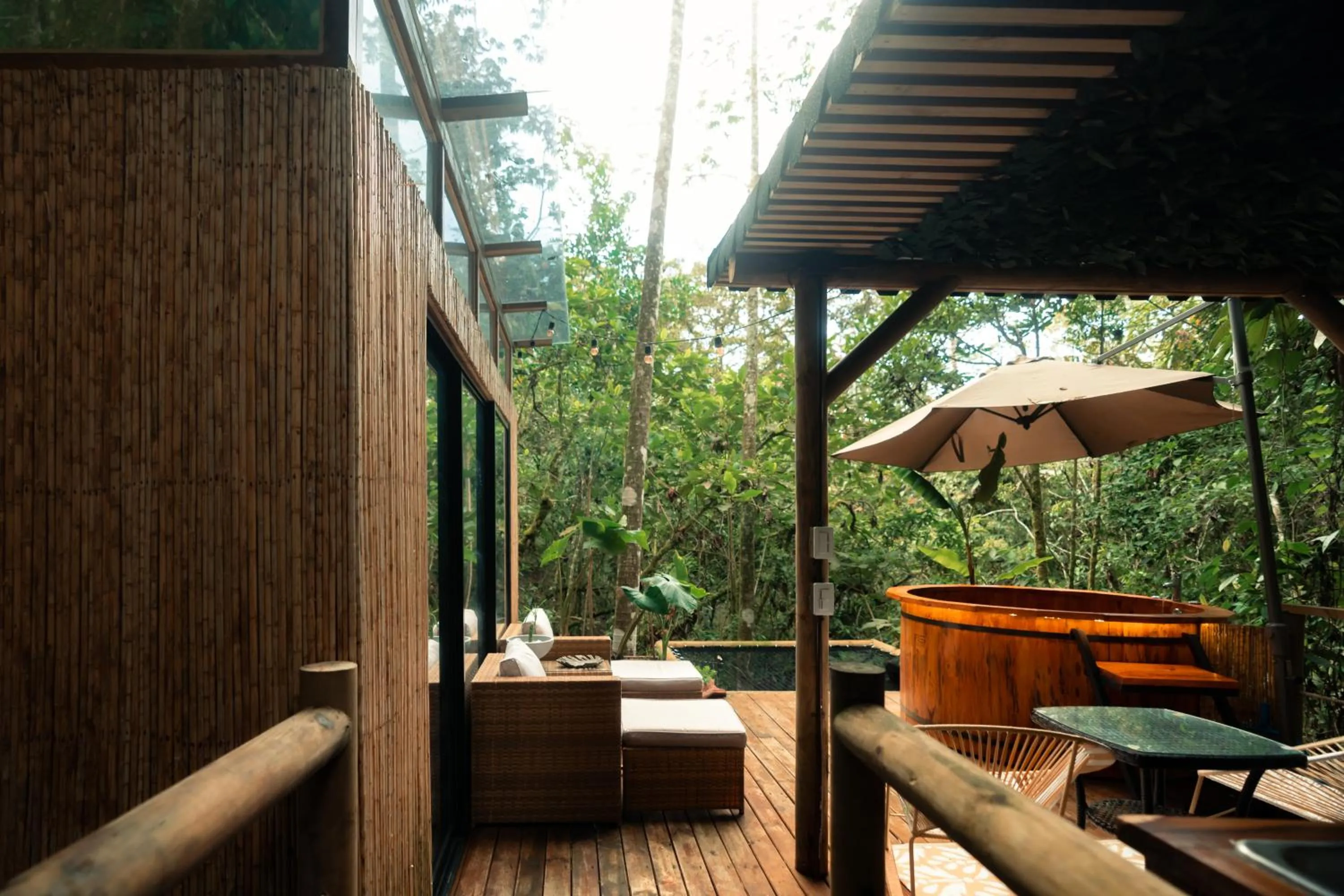 Patio in BubbleSky Glamping Guatapé