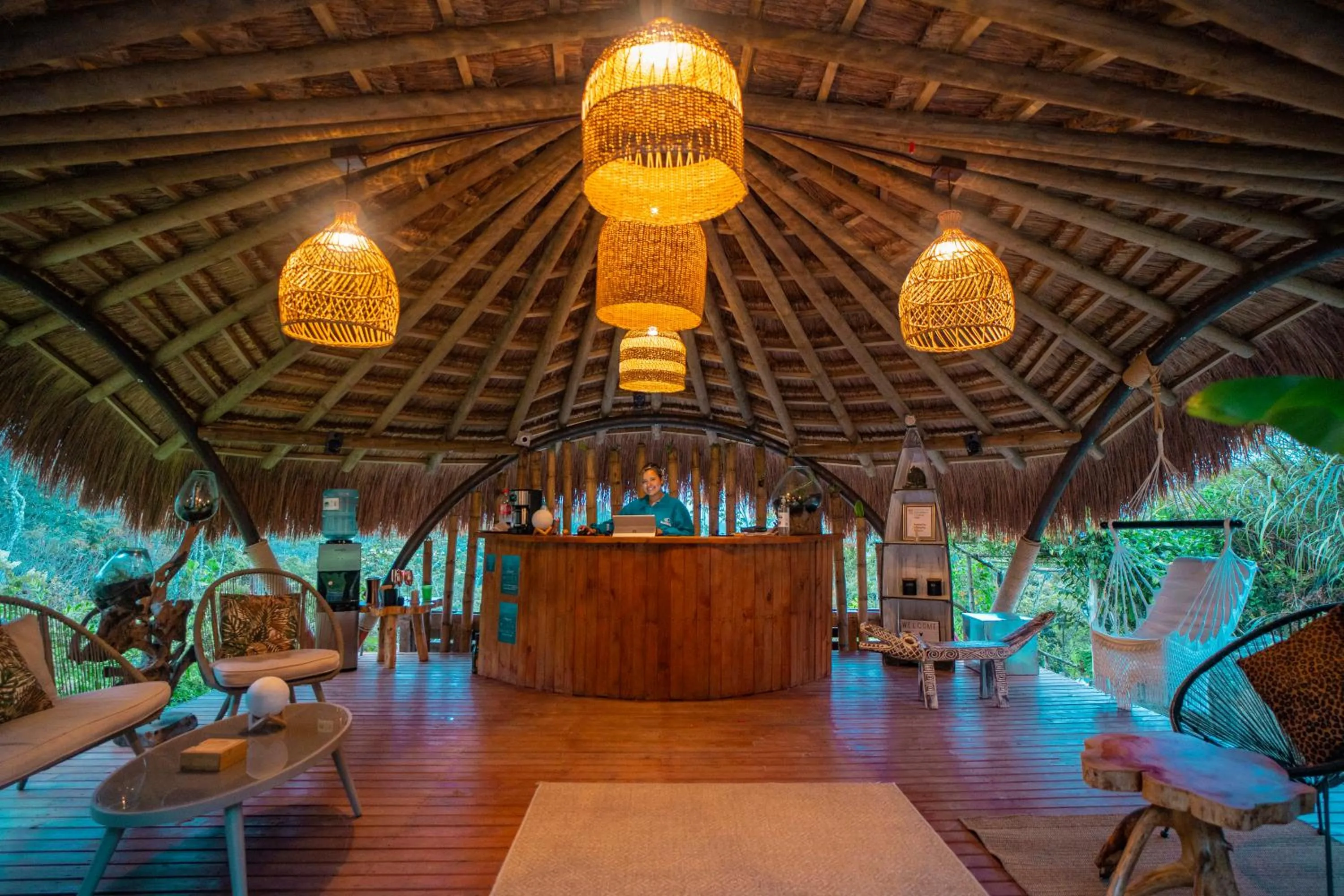 Lobby or reception in BubbleSky Glamping Guatapé