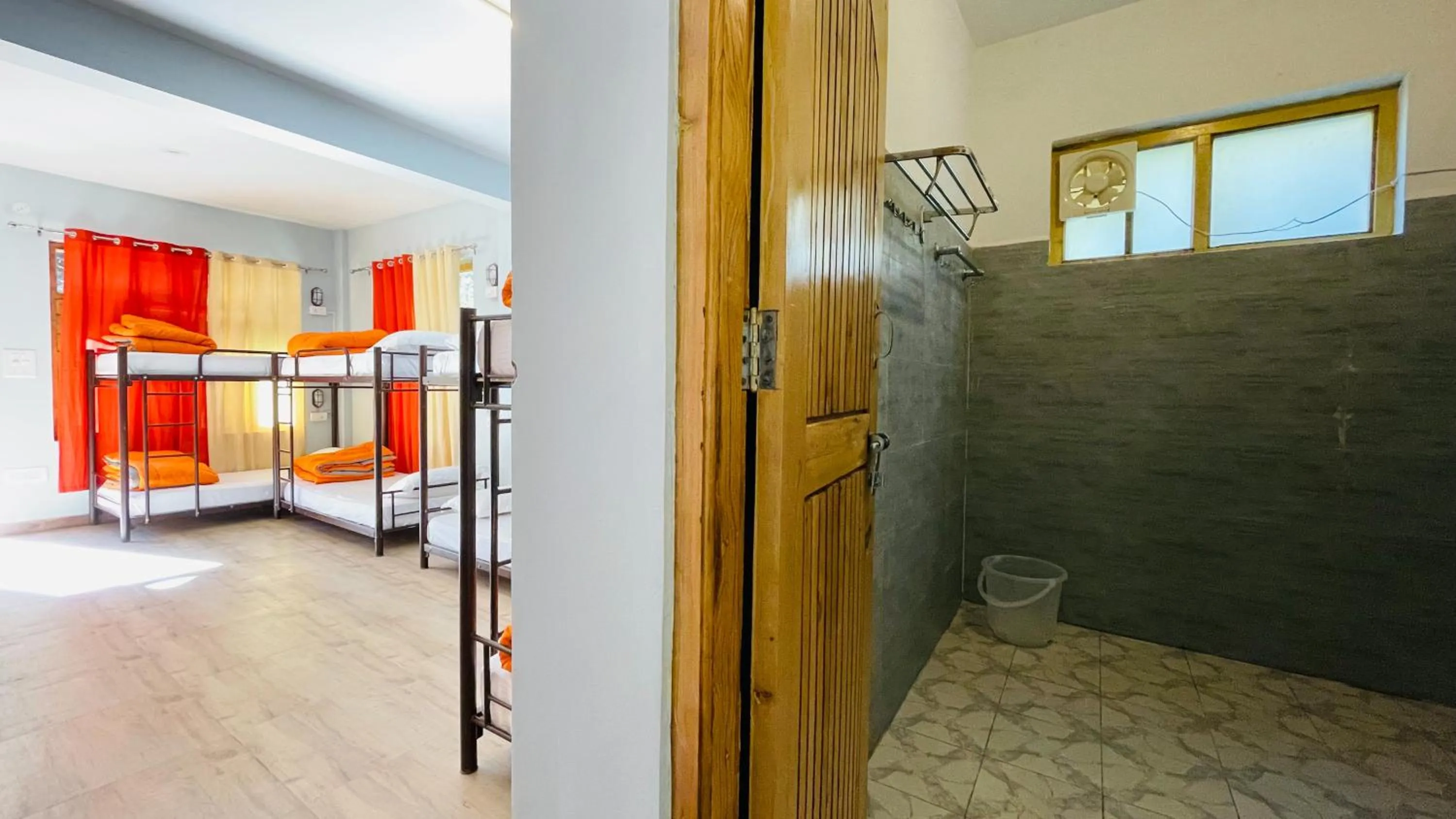 Photo of the whole room, Bed in Madpackers Jibhi - Of Streamsides & Waterfalls