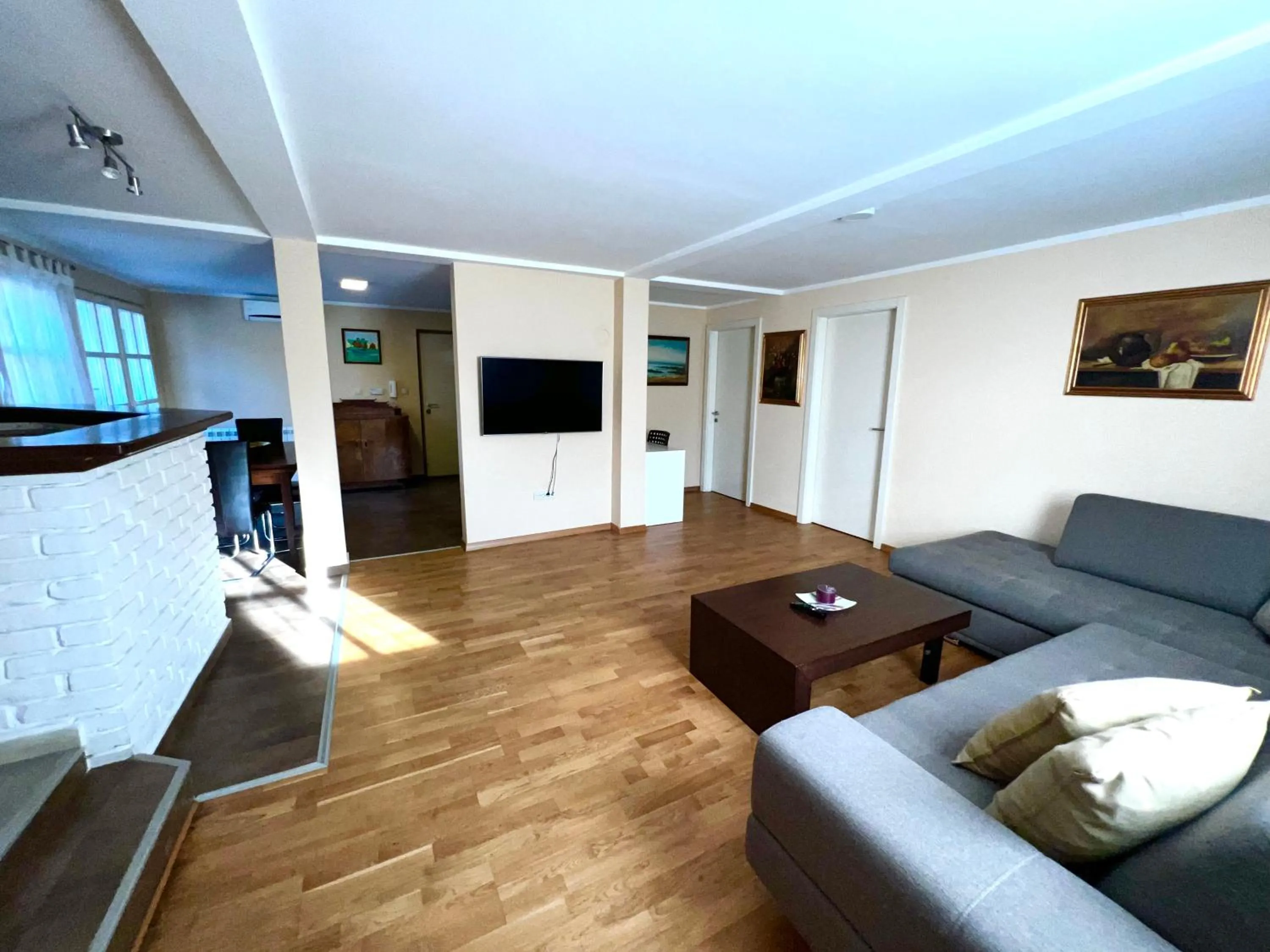 Living room in Central Park Residence