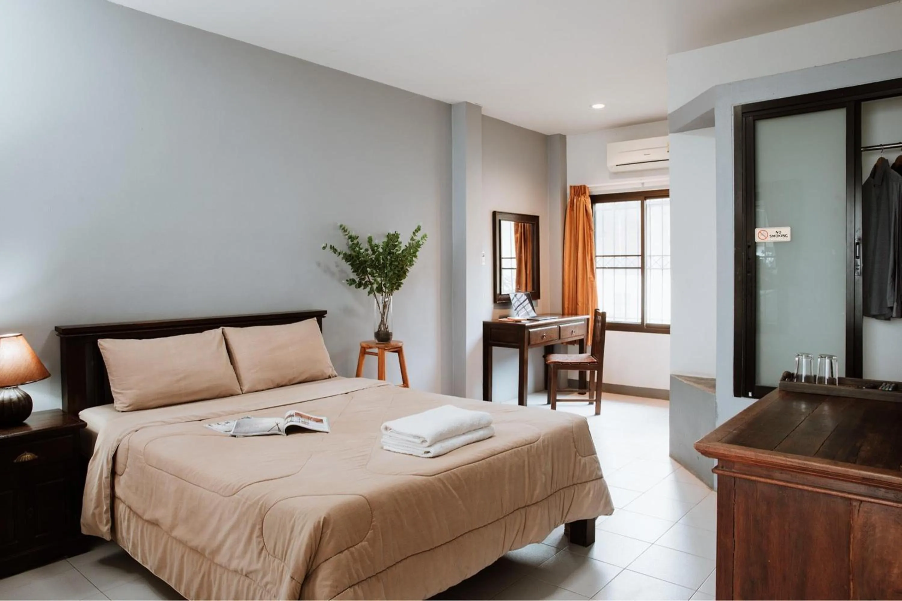 Bed in Baan Chiang Bed Lampang