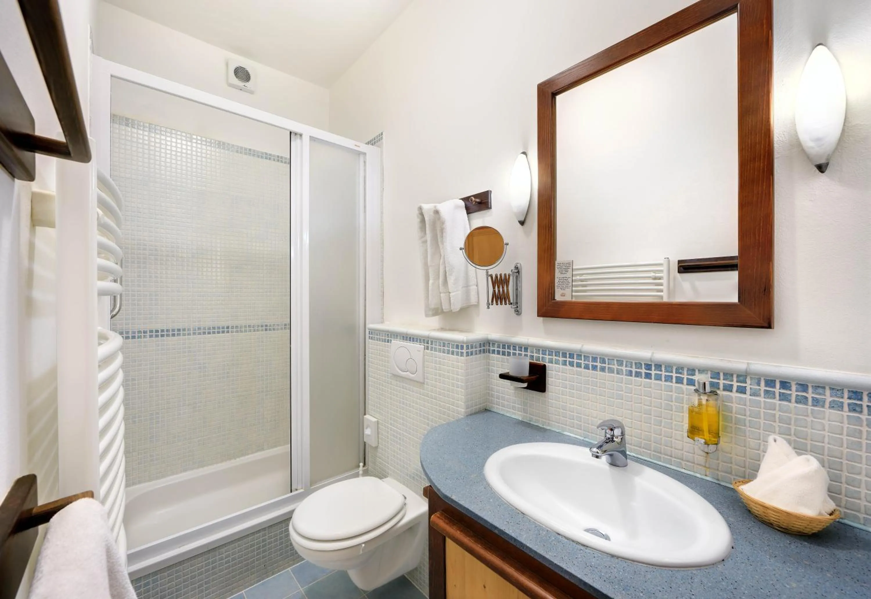 Bathroom in Castle View Apartments