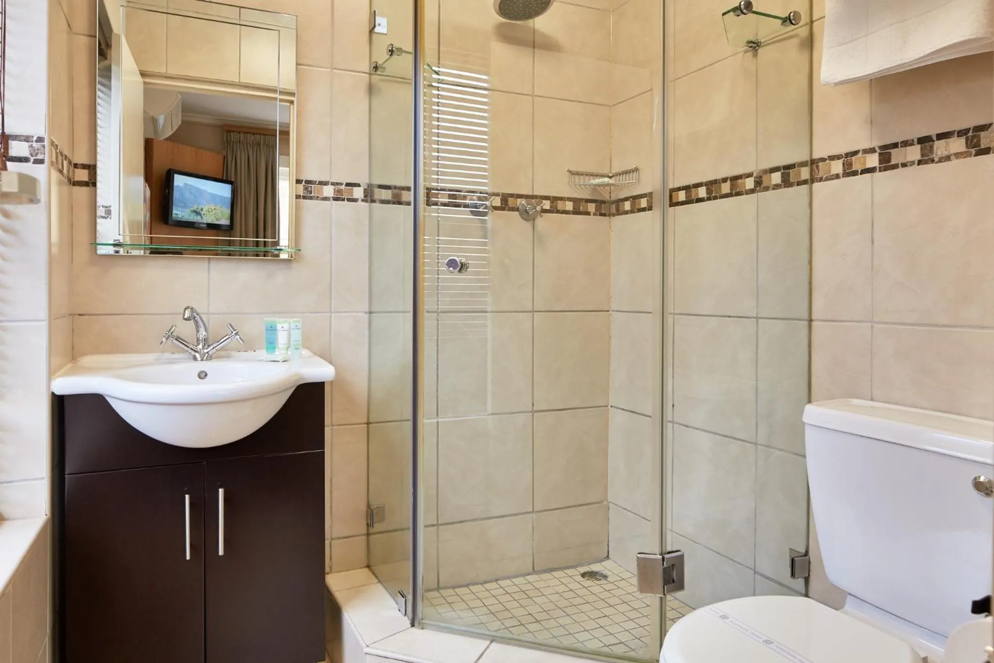 Shower in First Group Hastings Hall