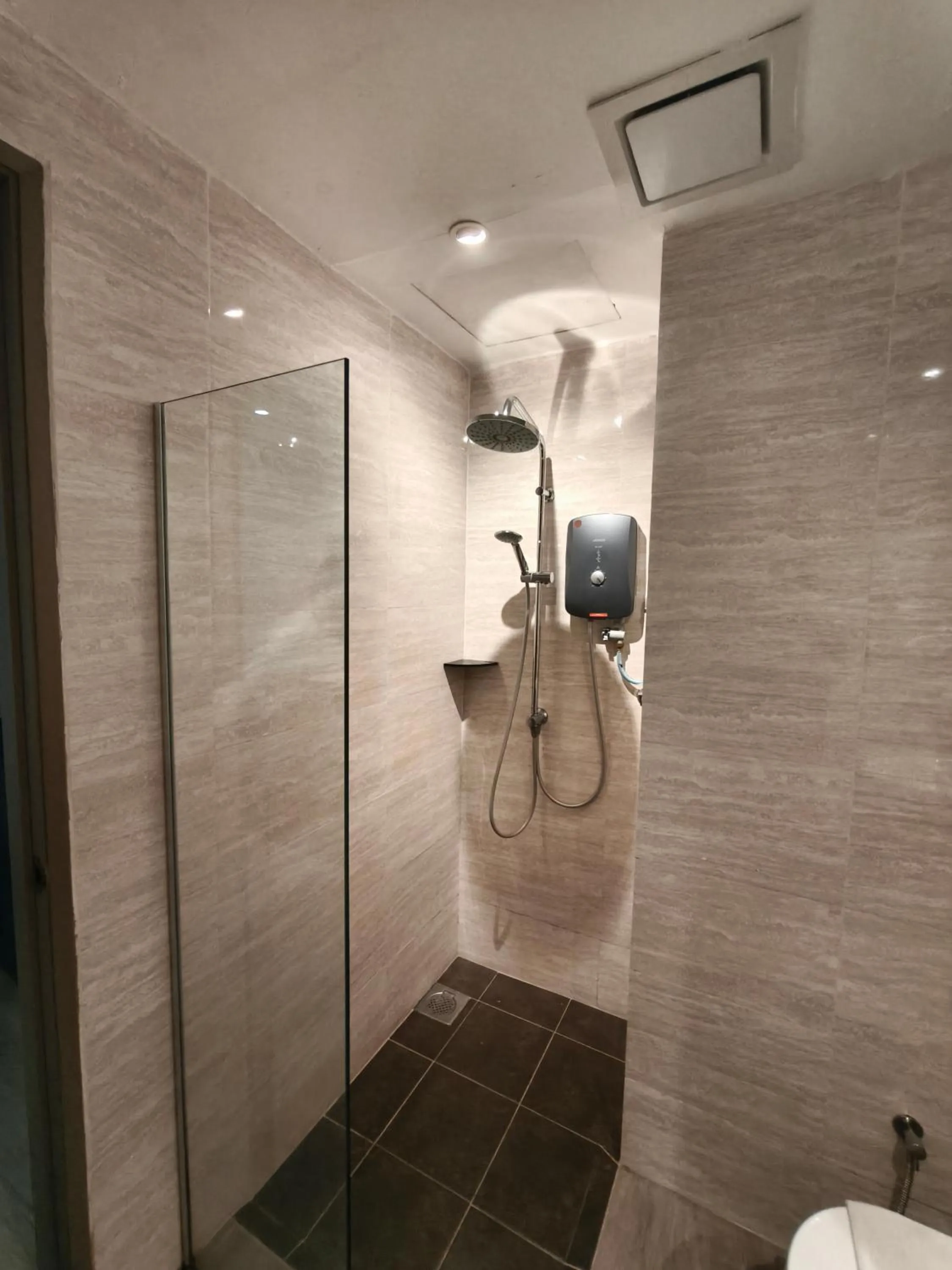 Bathroom in Alamis City Kuala Lumpur - Formerly EDC Hotel Kuala Lumpur