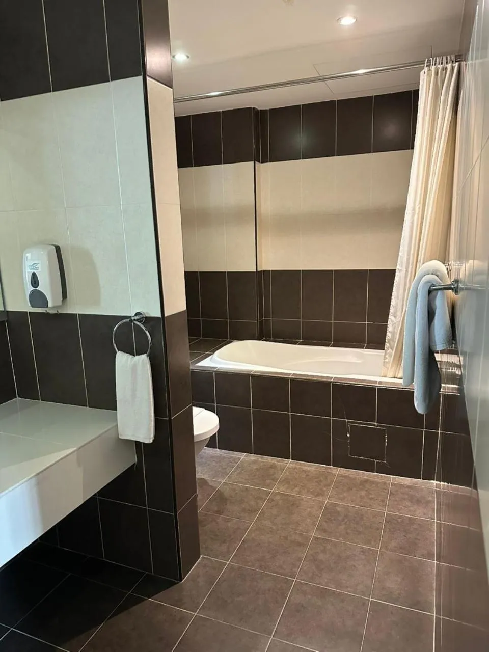 Bath in Alamis City Kuala Lumpur - Formerly EDC Hotel Kuala Lumpur