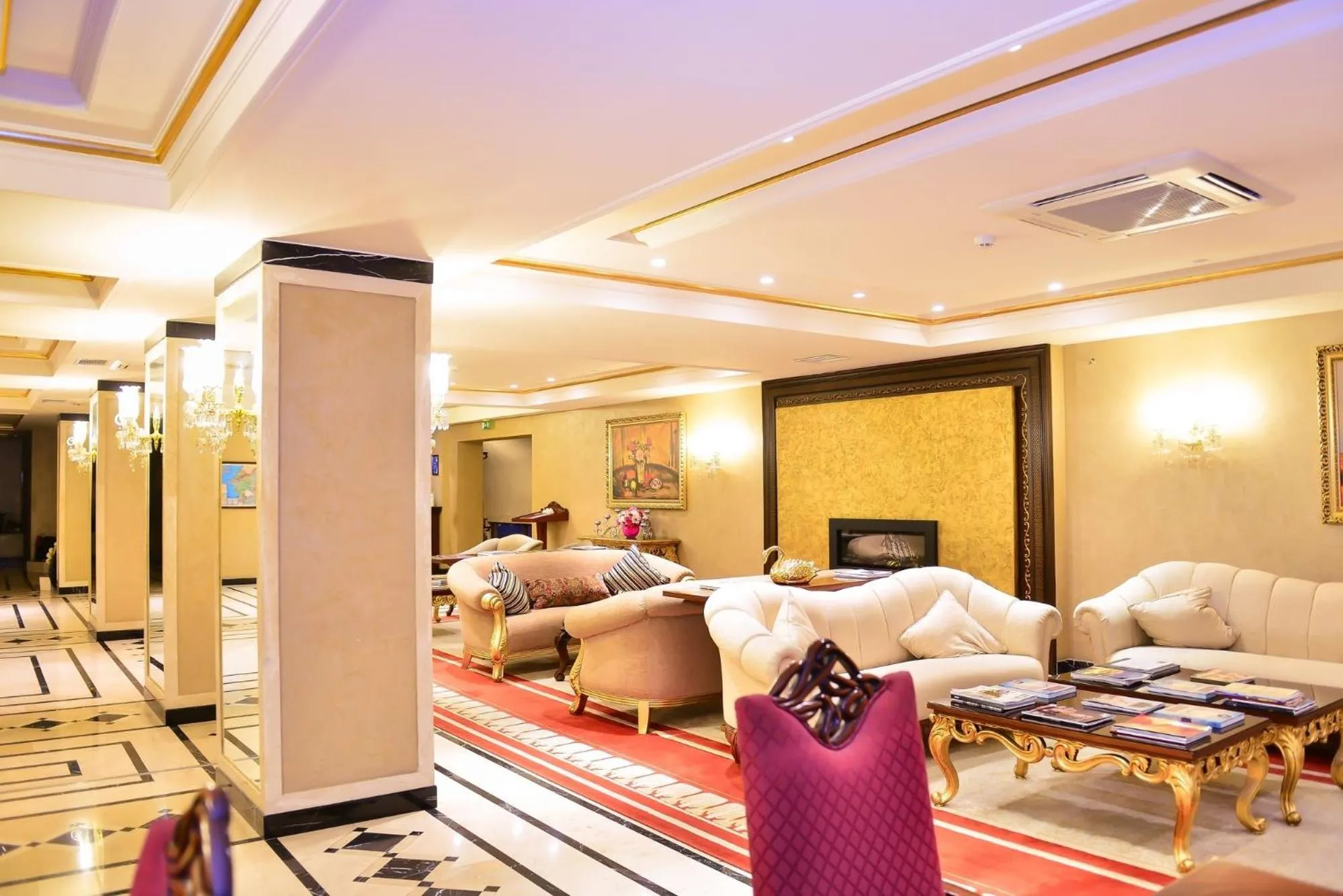 Lobby or reception in Lake Palace Baku