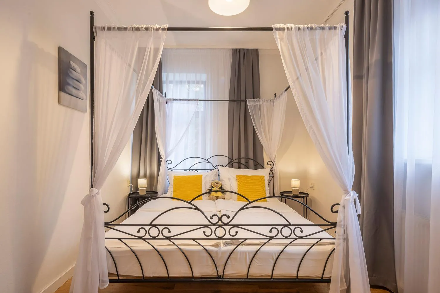 Bed in Pytloun Self Check-in Hotel Liberec