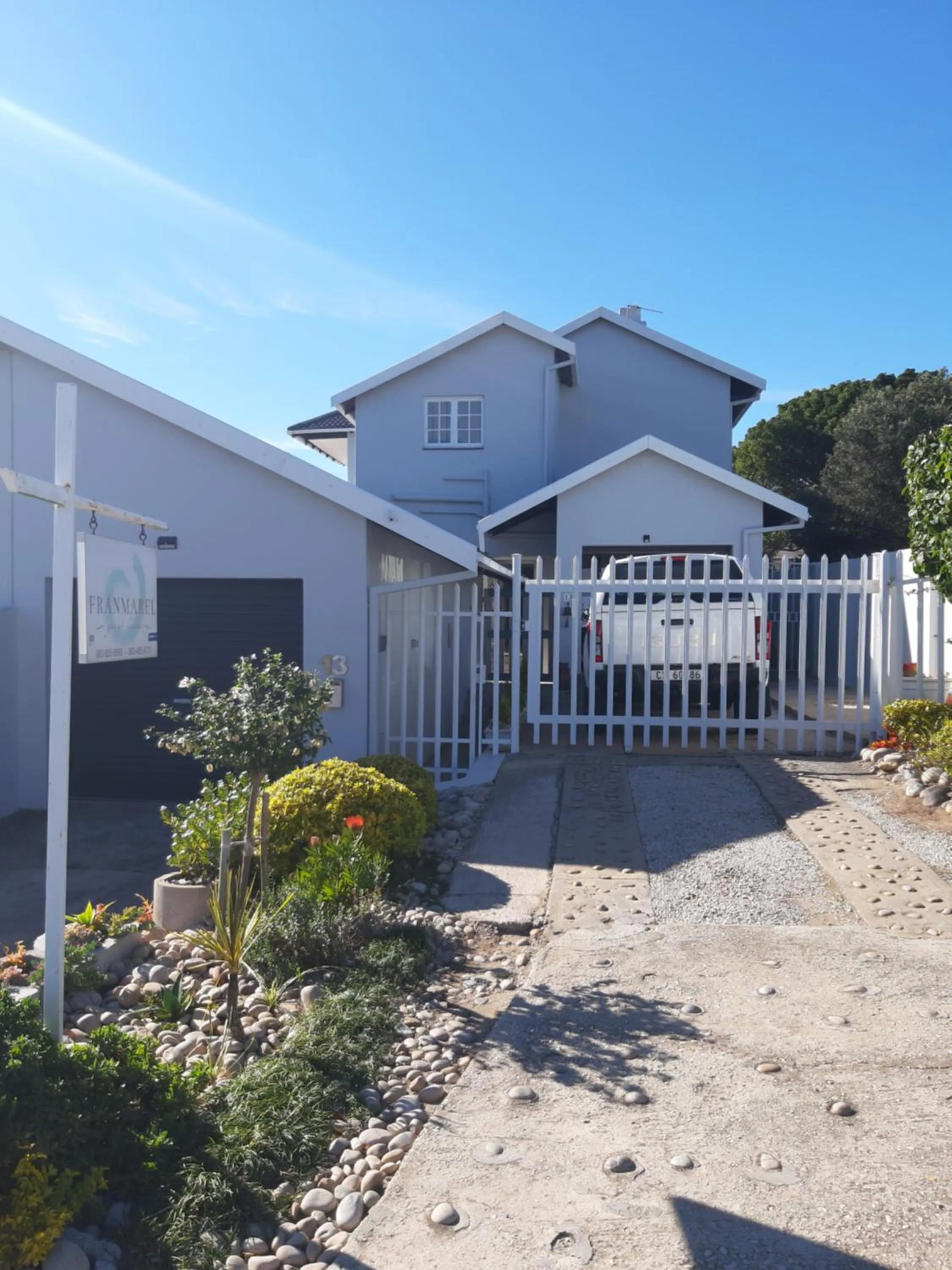 Property building in Franmarel