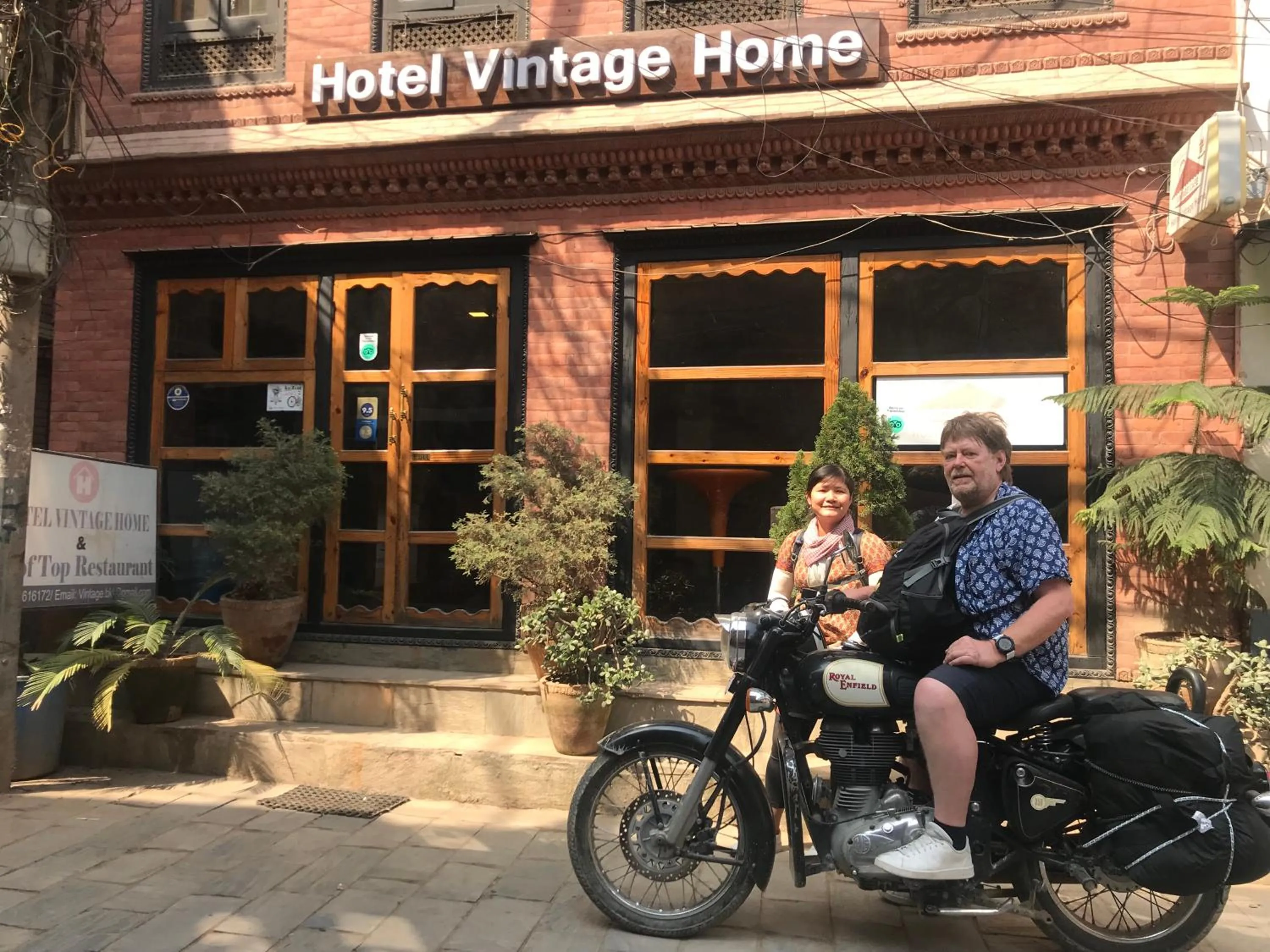 Guests in Hotel vintage Home