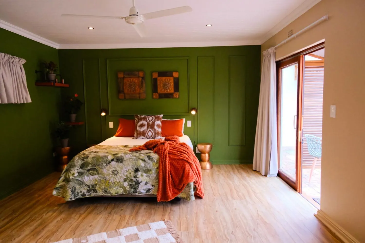 Bed in BWHALE guest house B&B