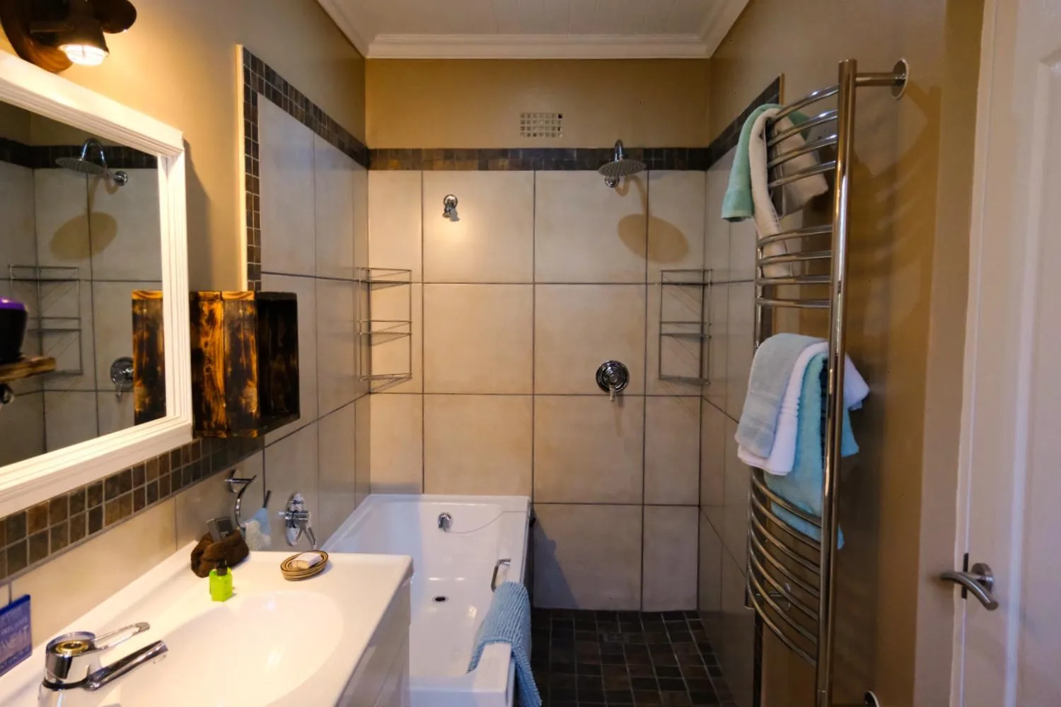 BWHALE guest house B&B