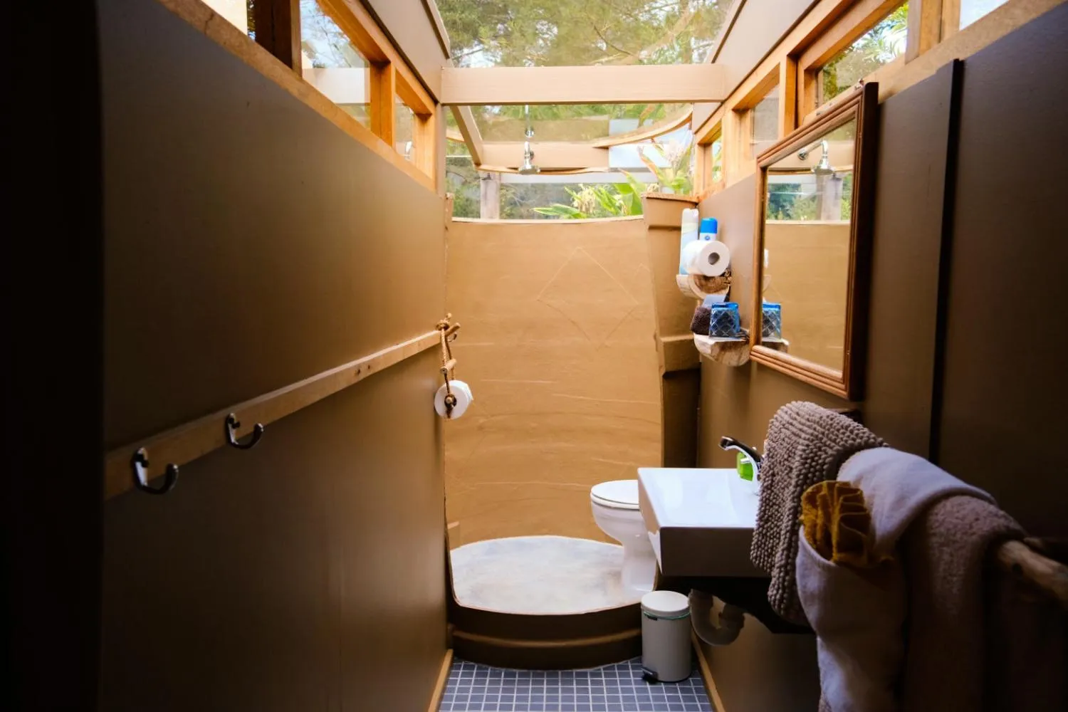 BWHALE guest house B&B