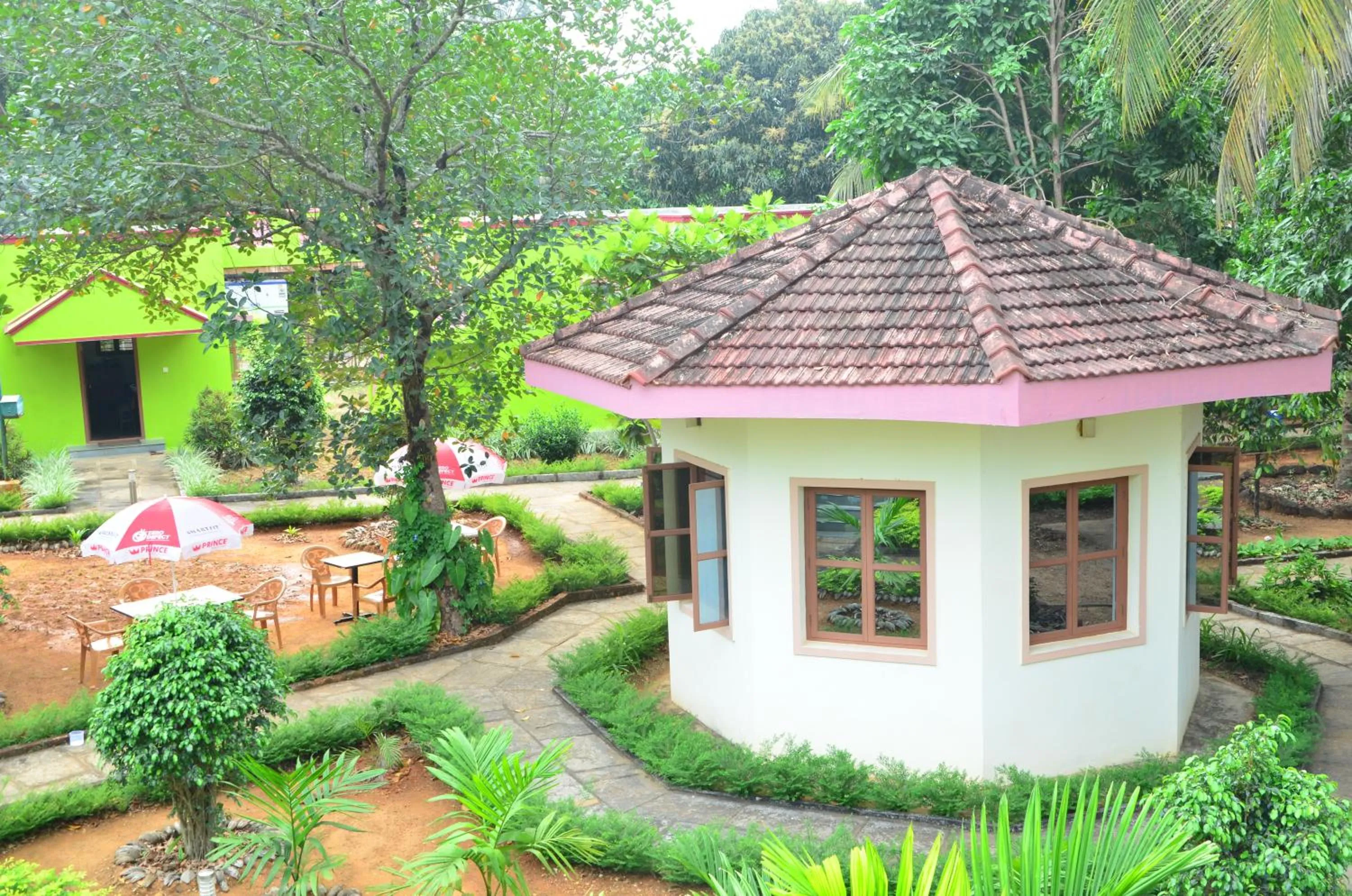 Property building in Sunny's Serenity Resort