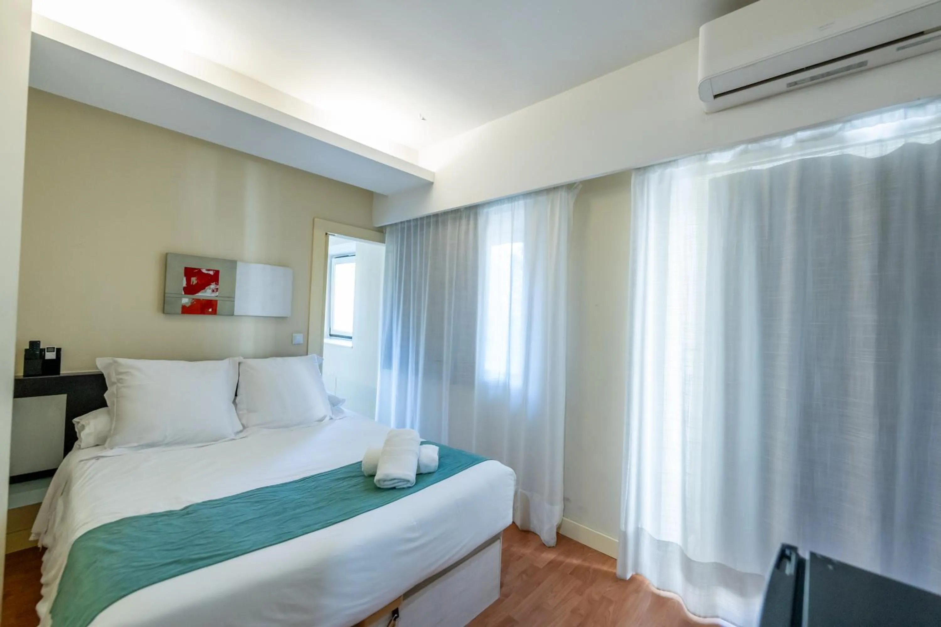 Bed in Hotel Monasterio Granada - Adults Only