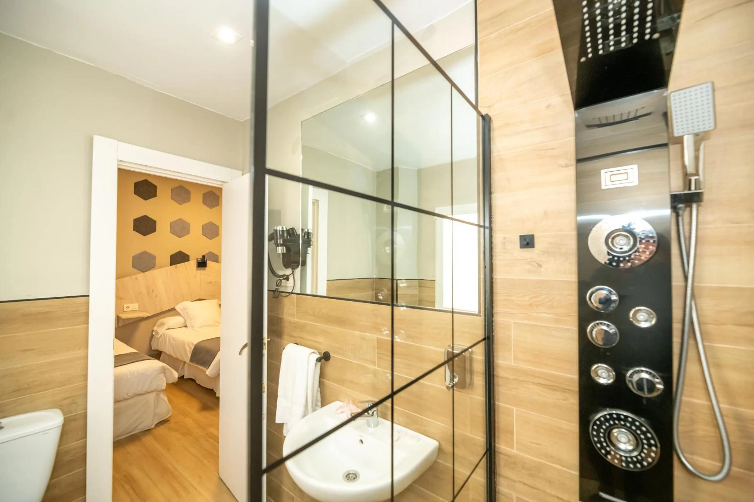 Bathroom in Hotel Monasterio Granada - Adults Only