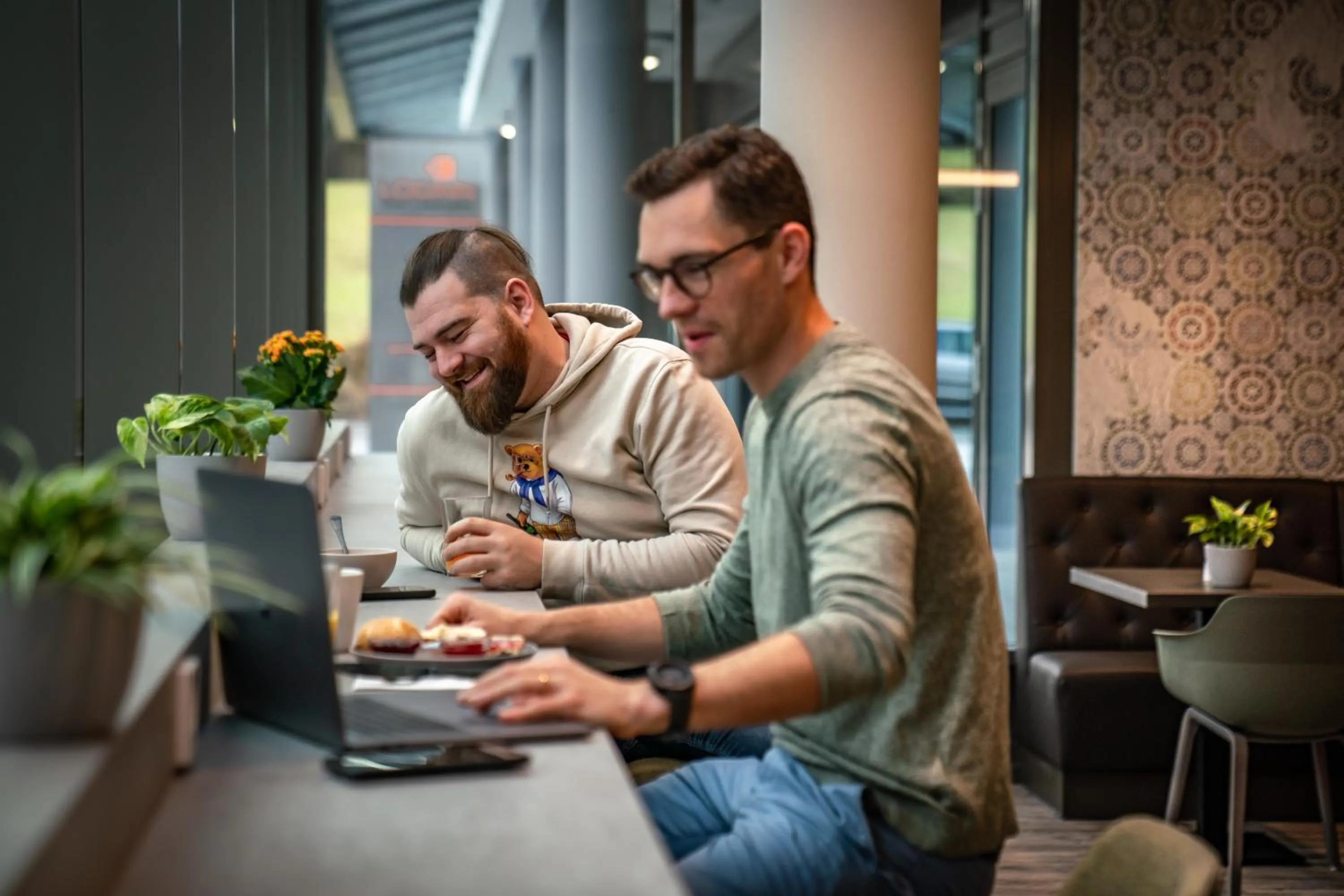 Lobby or reception in LOGINN Hotel Stuttgart Zuffenhausen