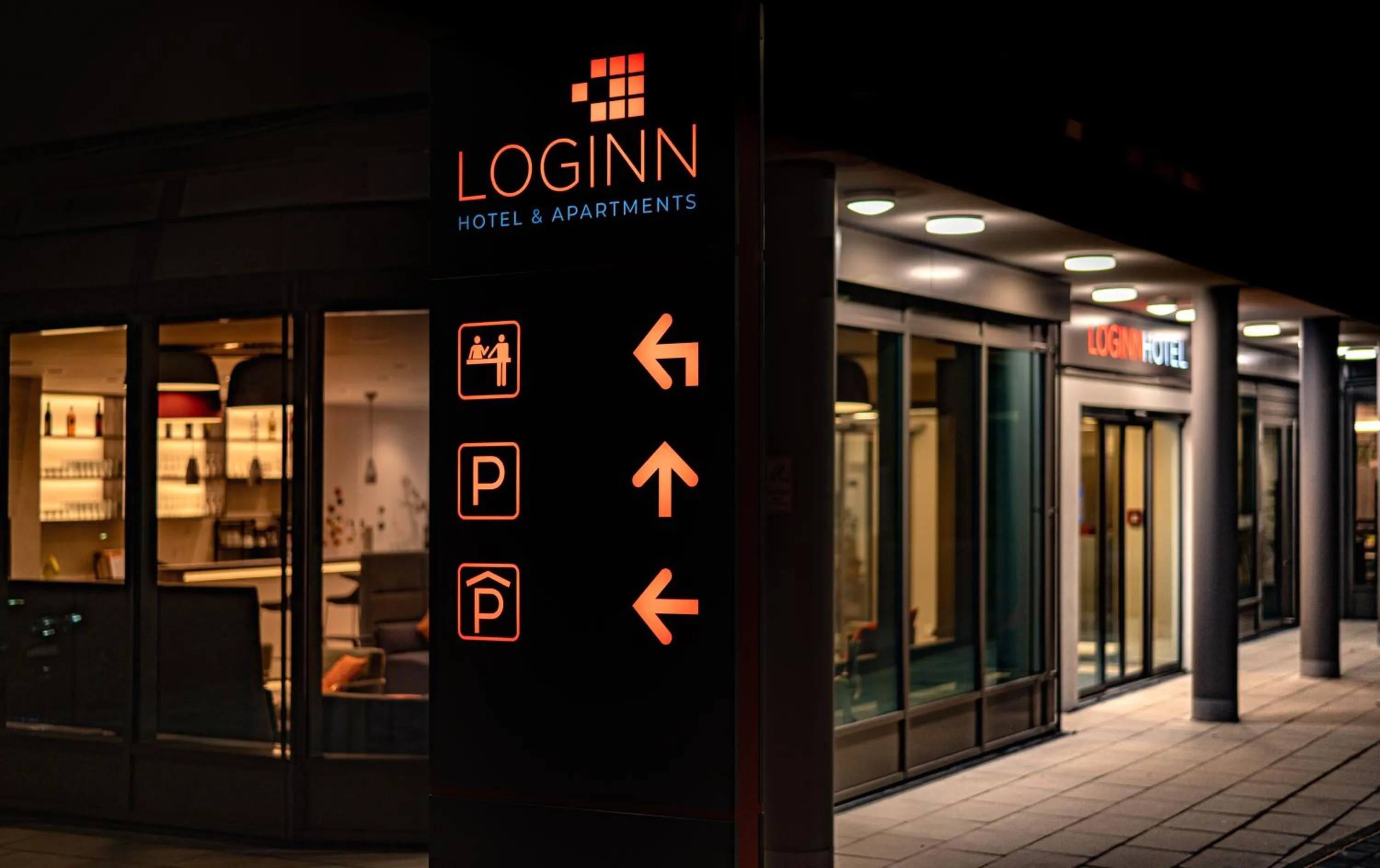 Facade/entrance in LOGINN Hotel Stuttgart Zuffenhausen