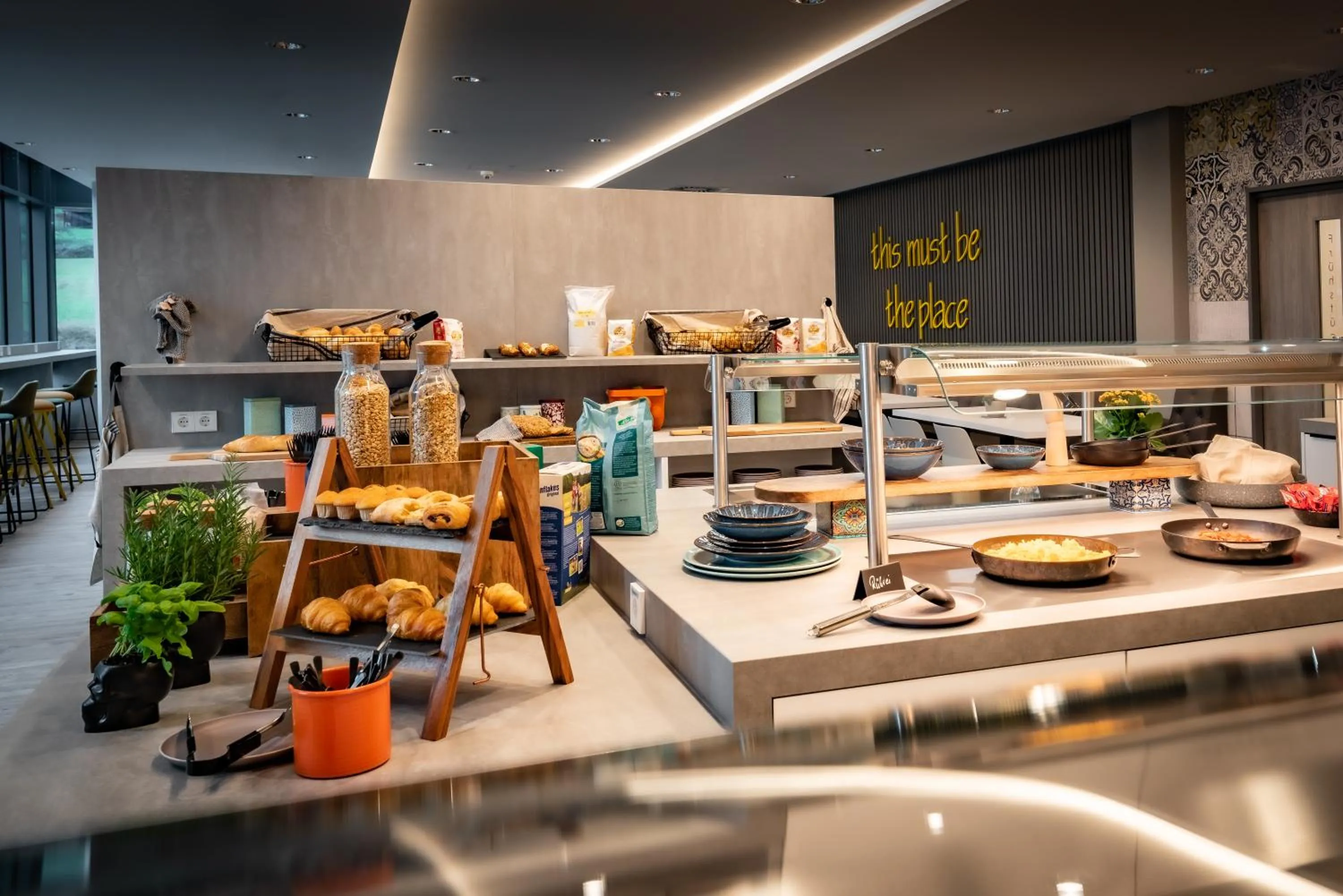 Buffet breakfast in LOGINN Hotel Stuttgart Zuffenhausen