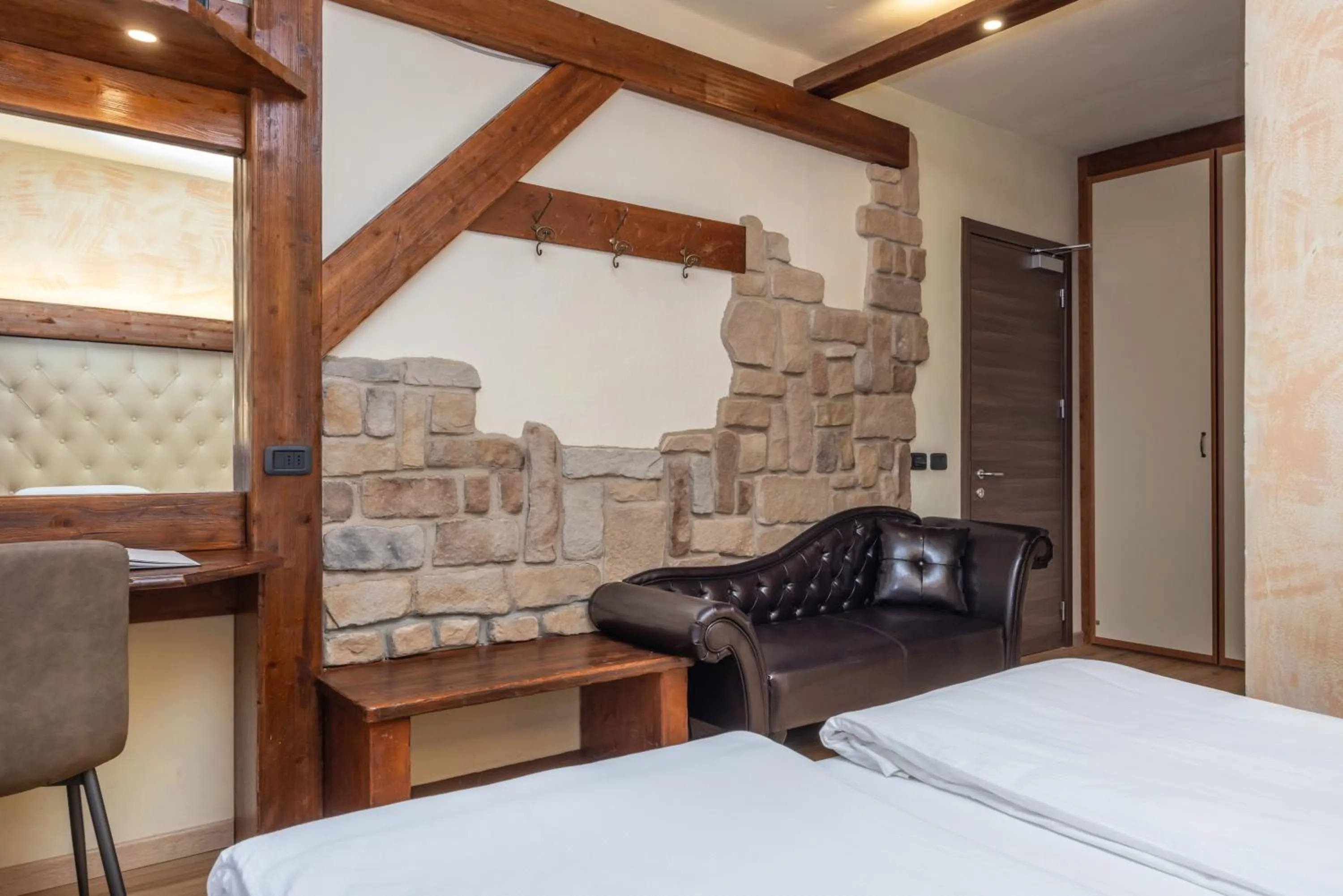 Bedroom, Bed in Garden Wellness Hotel S