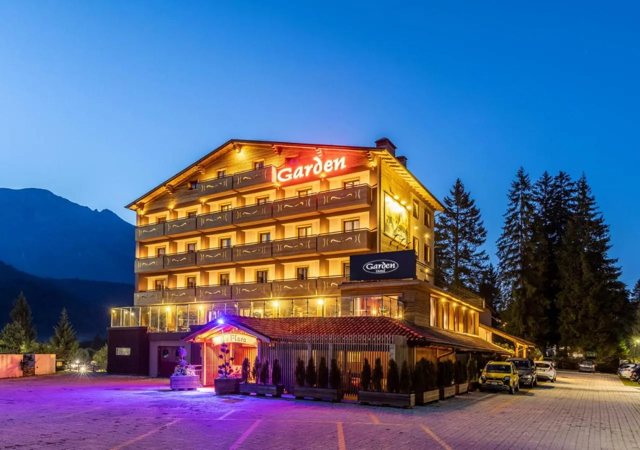 Property building in Garden Wellness Hotel S