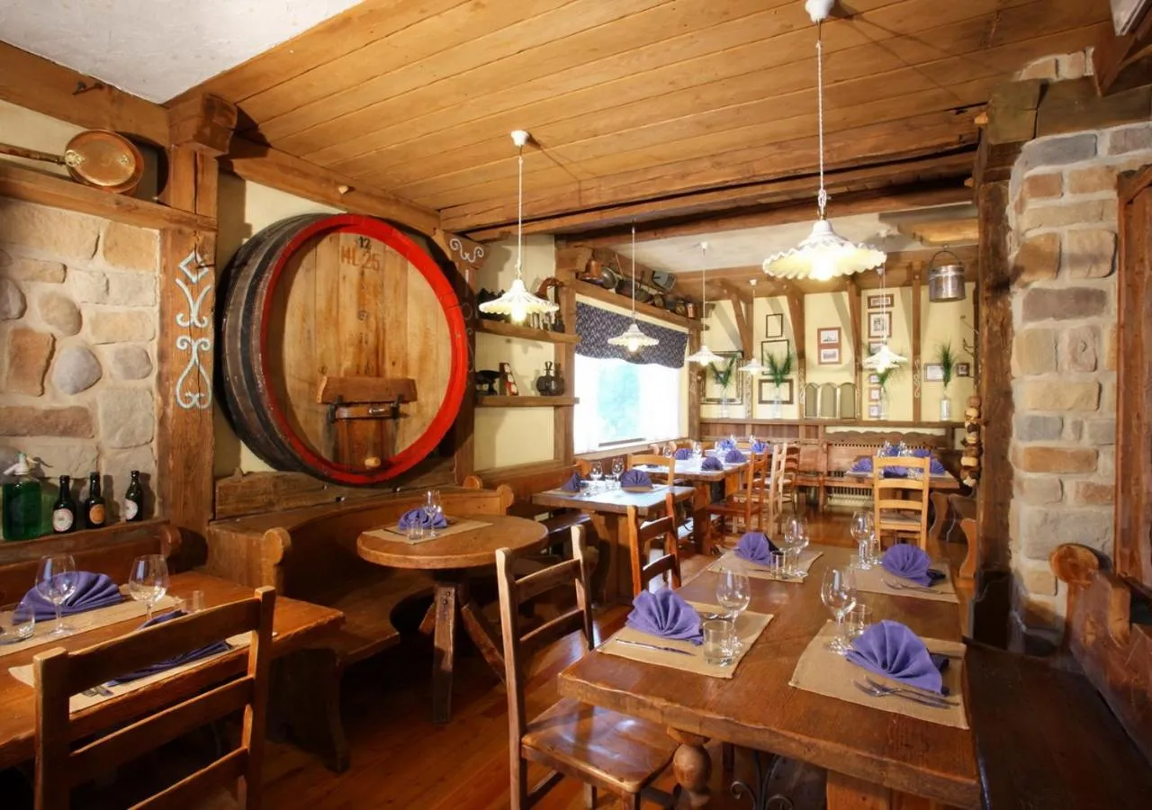 Restaurant/places to eat in Garden Wellness Hotel S