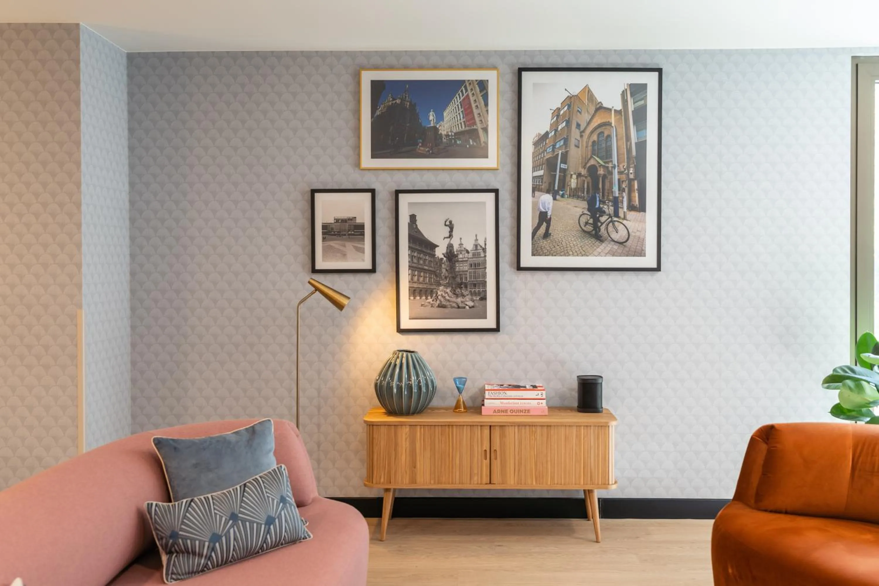 Decorative detail in YAYS Antwerp Opera by Numa