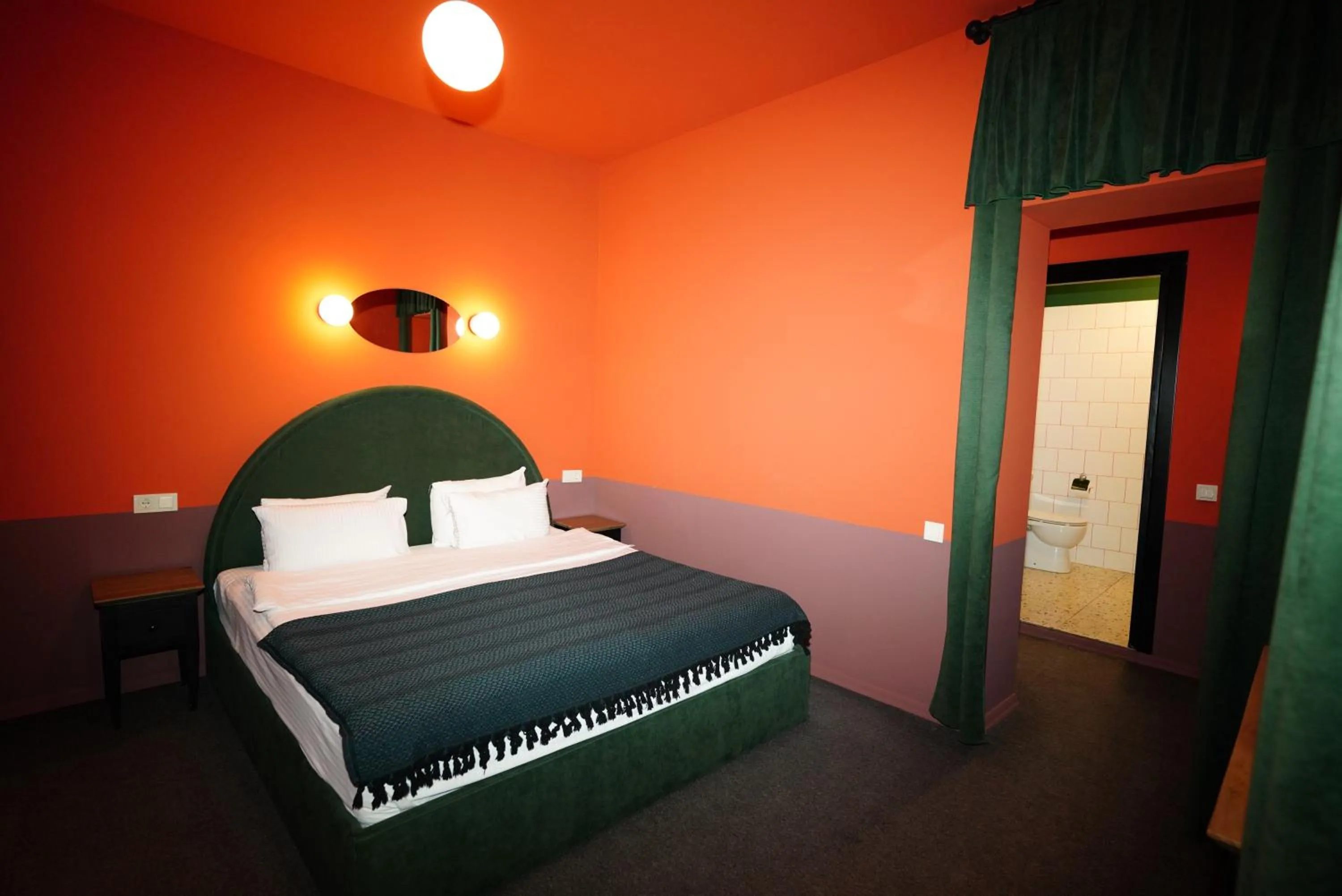 Bed in Hotel Memoire Kutaisi