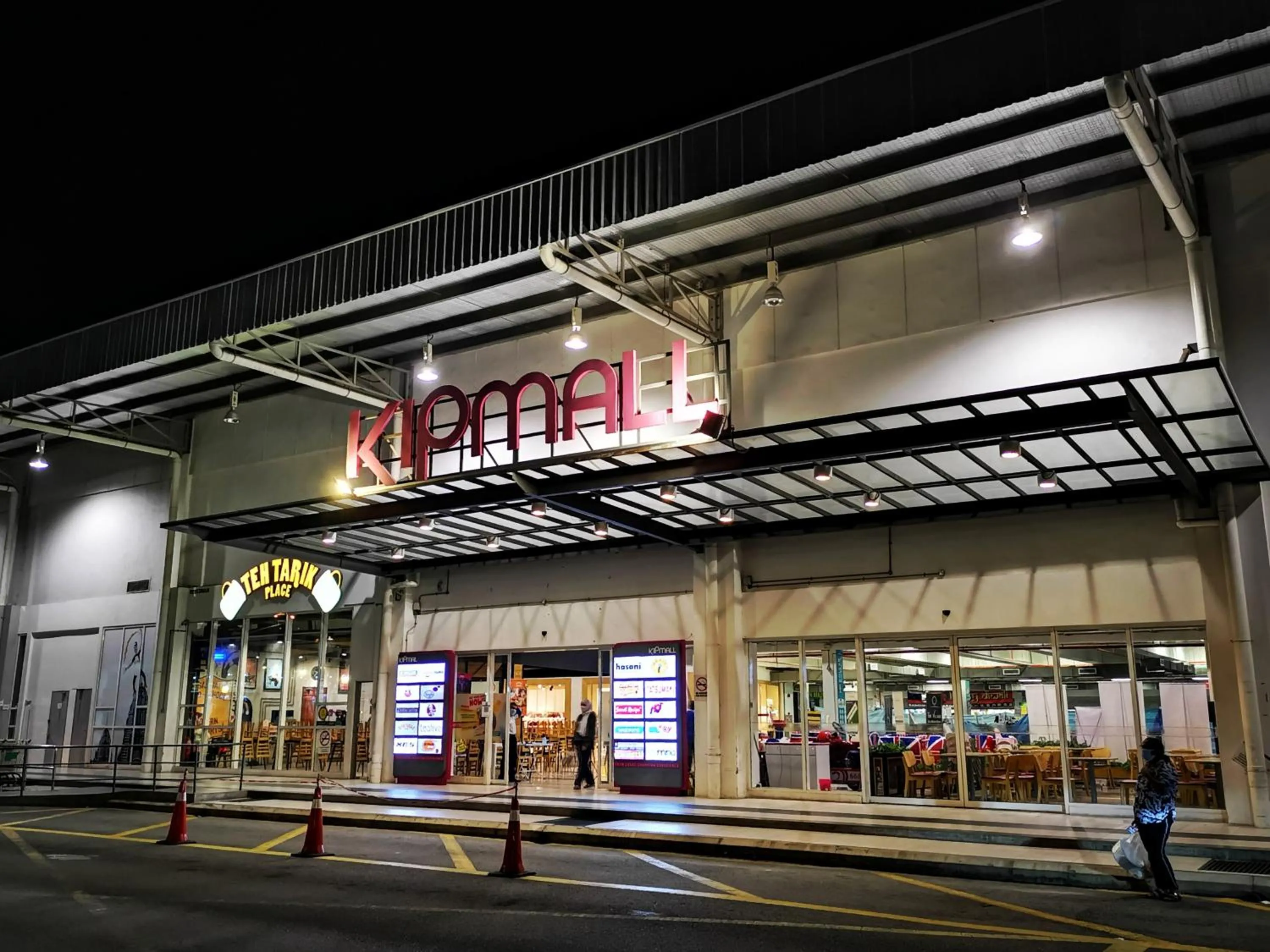 Supermarket/grocery shop in Bell Suite @ Sepang KLIA Kota Warisan