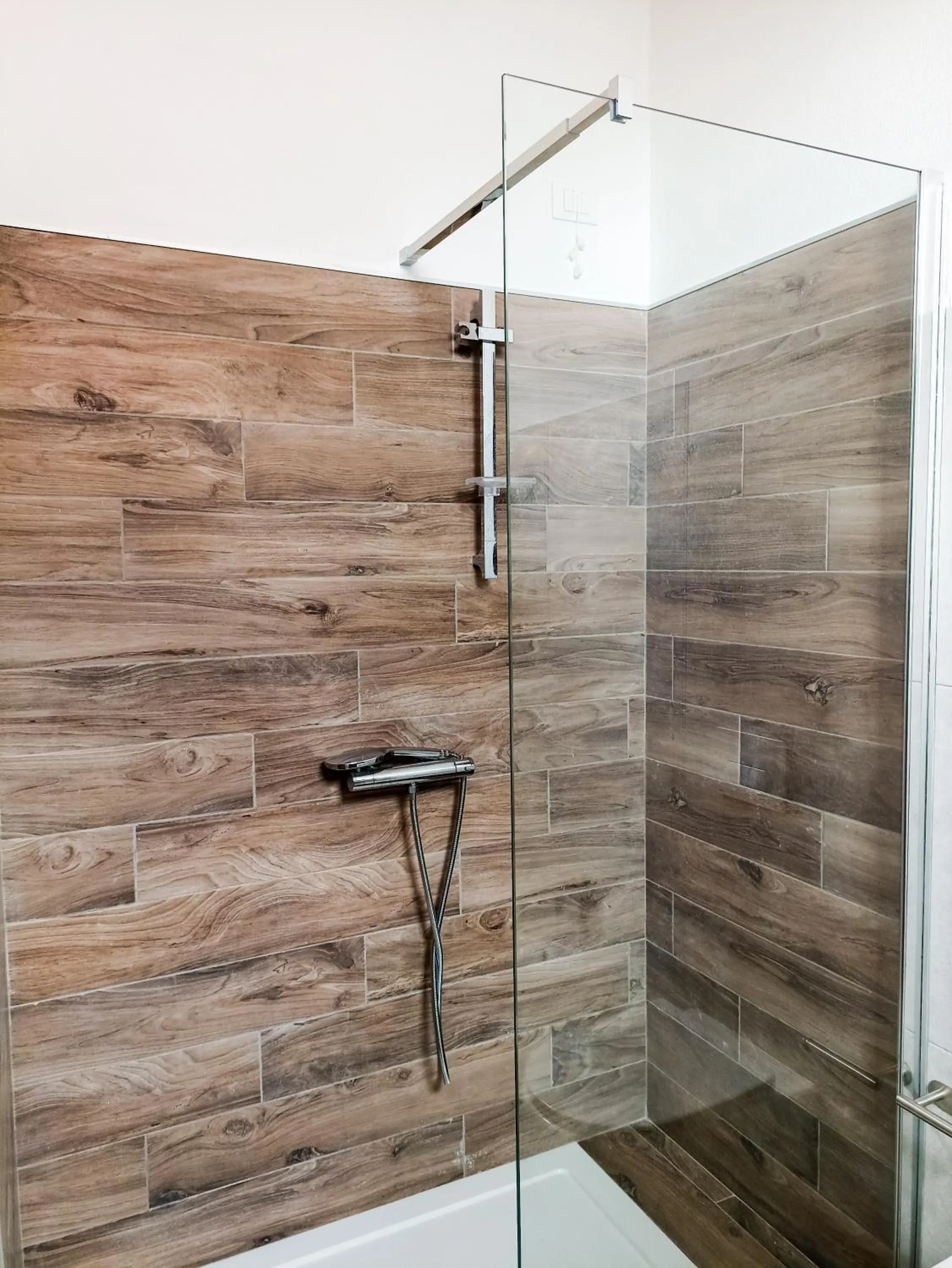 Shower in Kolossoi Guest House