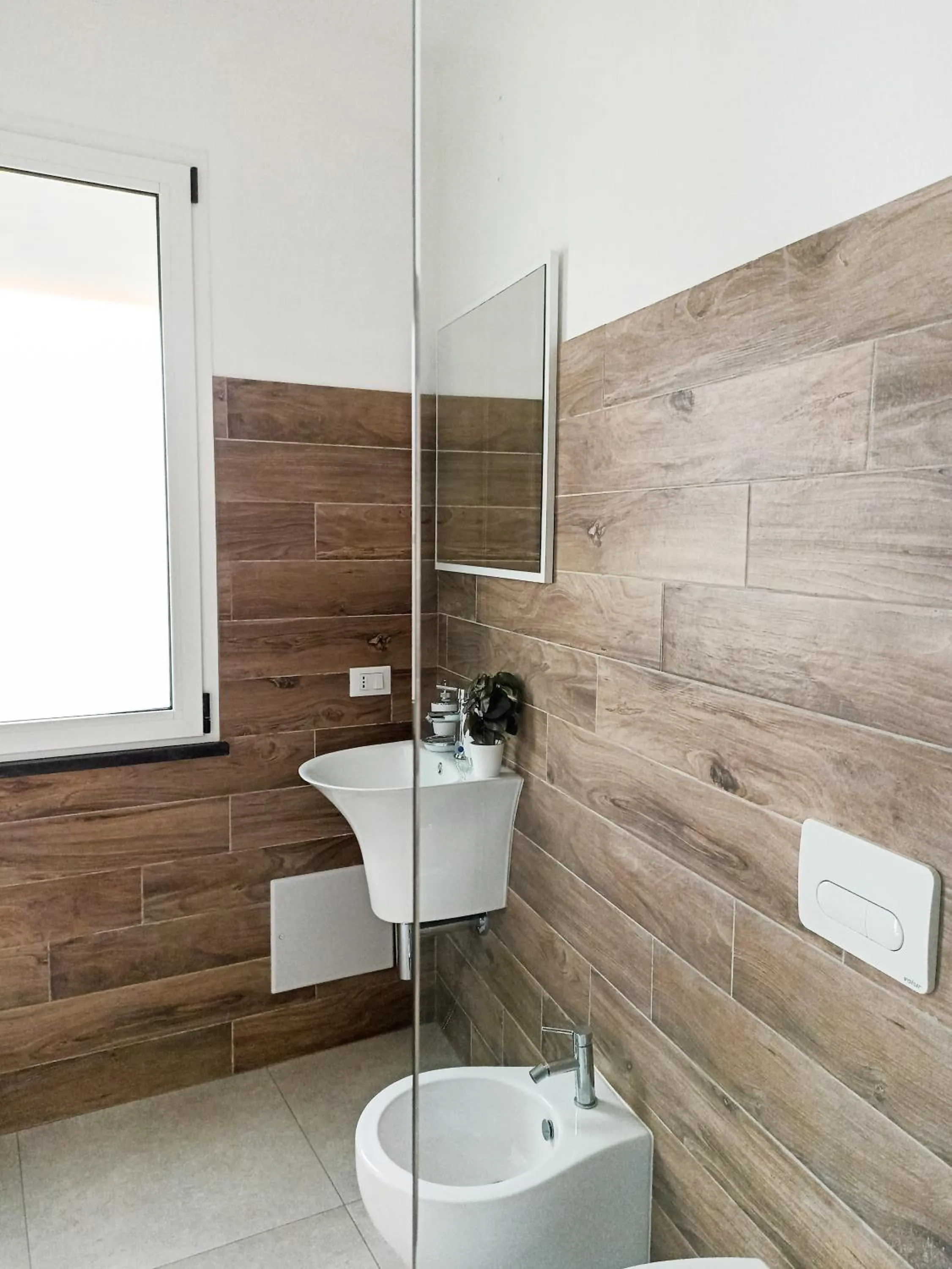 Shower in Kolossoi Guest House