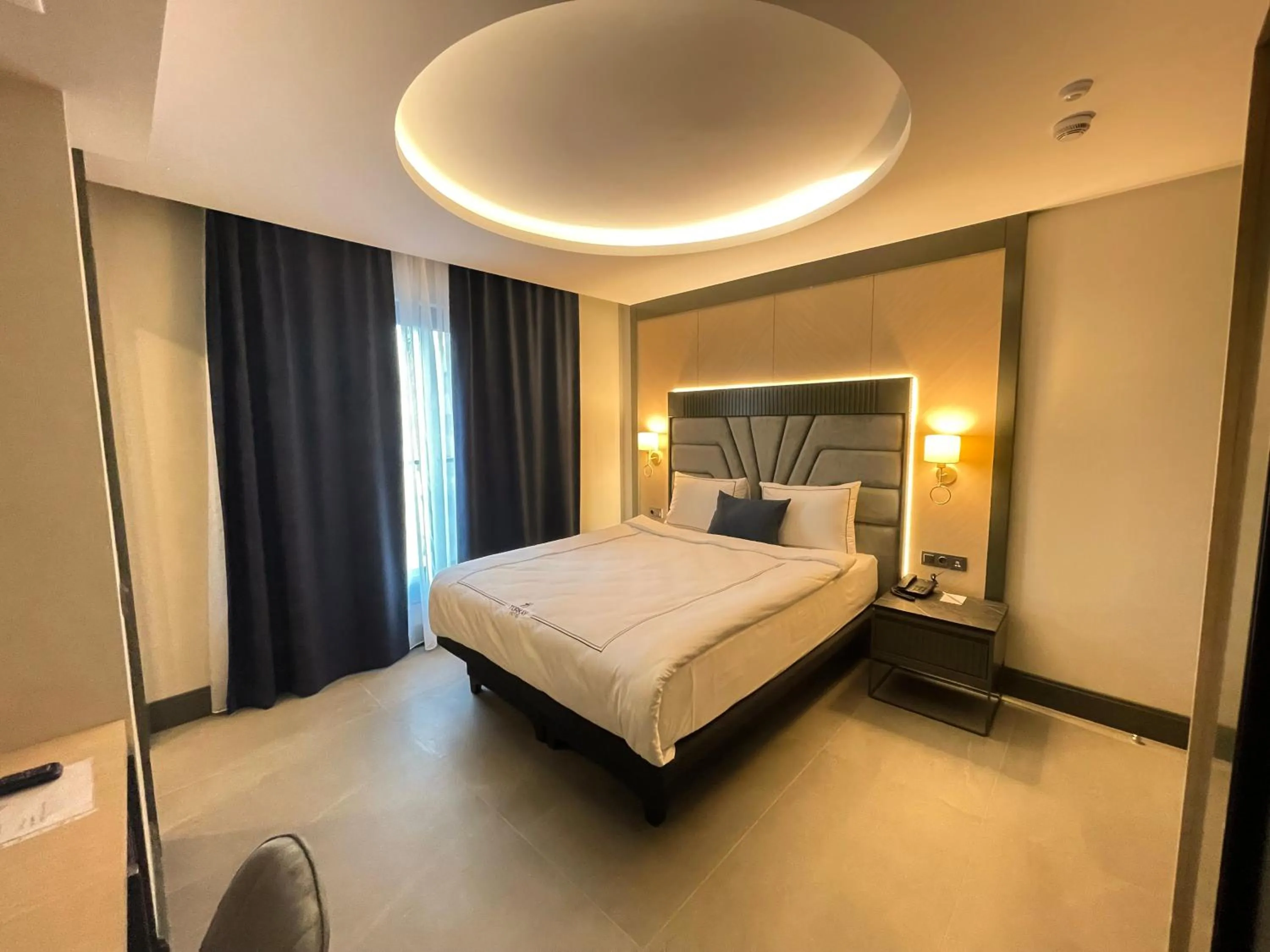 Bed in Türkay Hotel