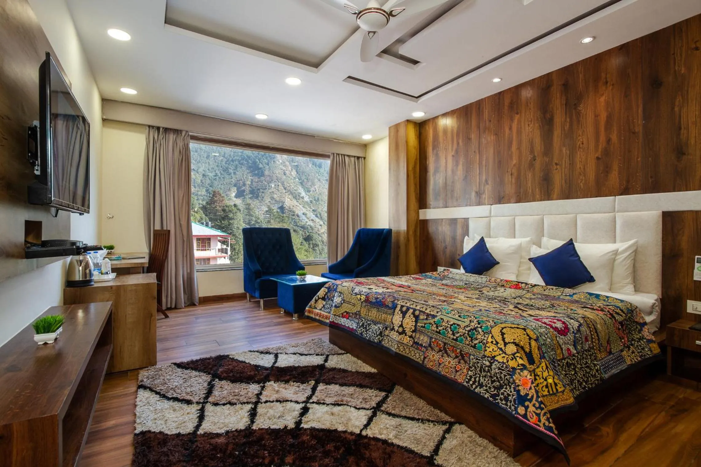 Photo of the whole room in Tripli Hotels Shivaay