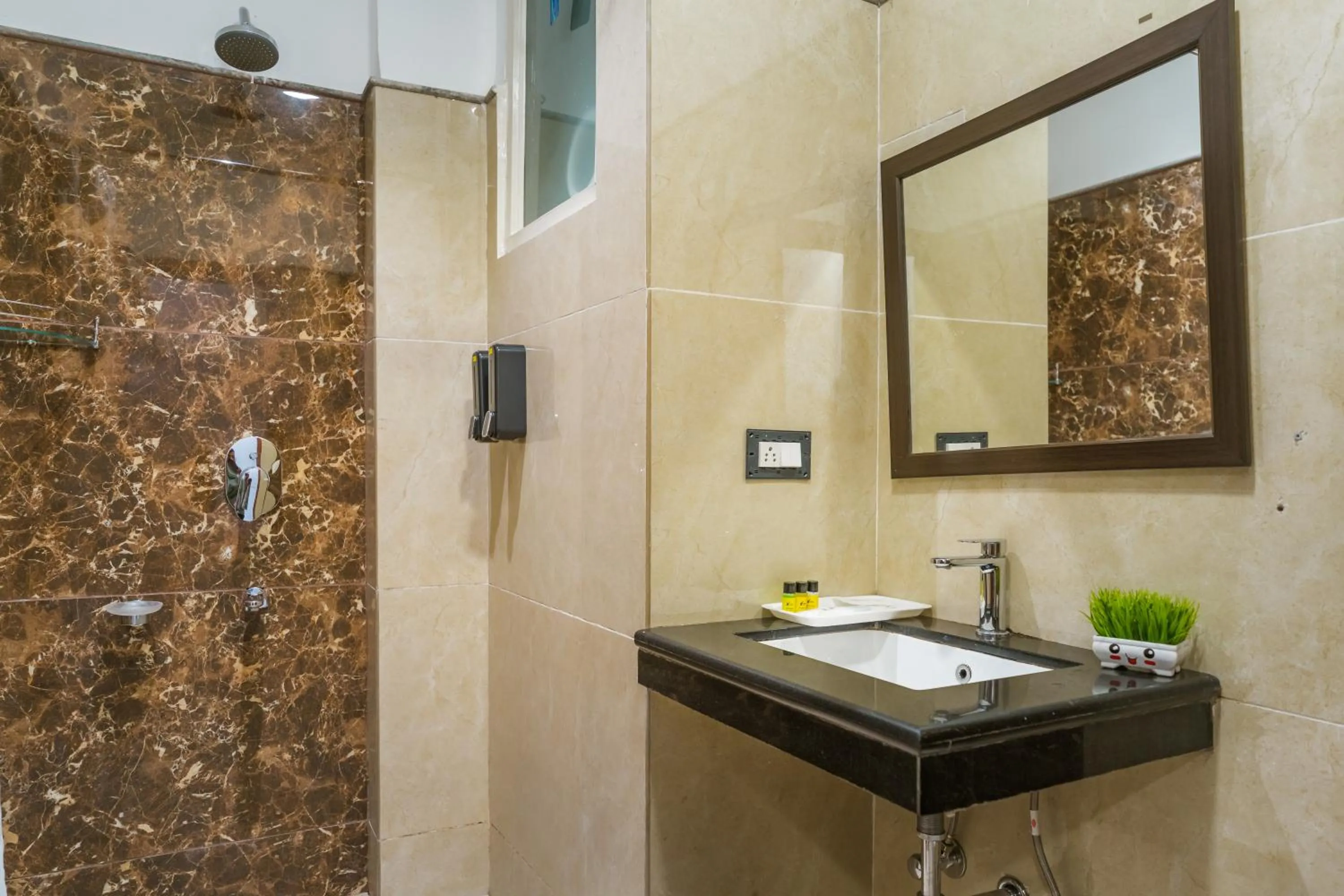 Tripli Hotels Shivaay