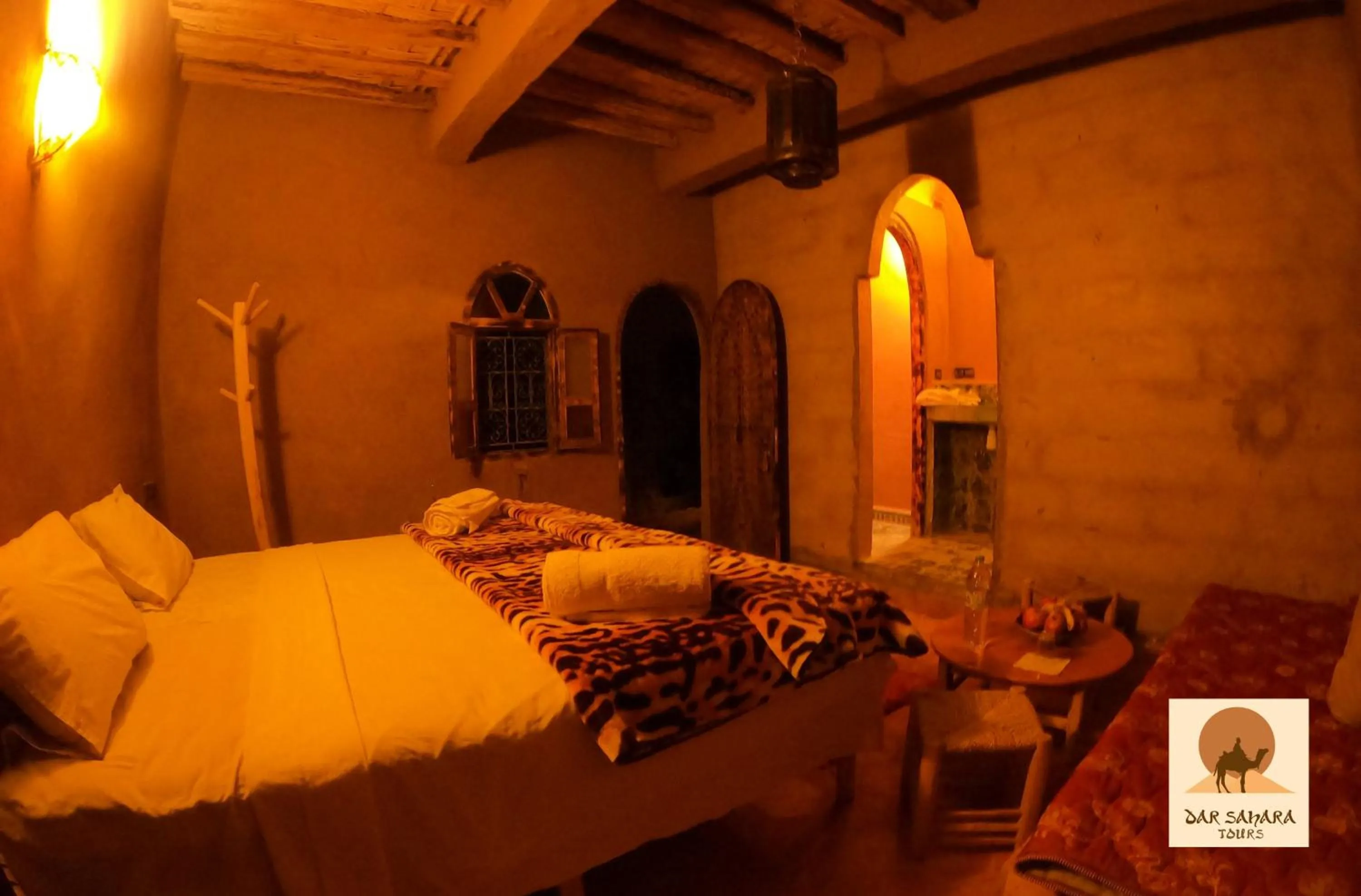 Bed in Auberge Kasbah Dar Sahara Tours