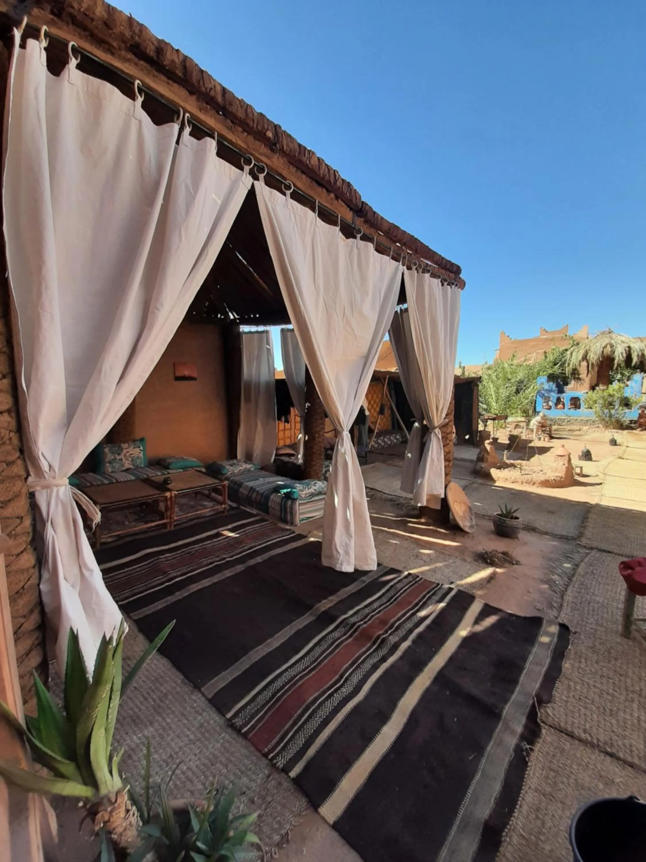 Auberge Kasbah Dar Sahara Tours