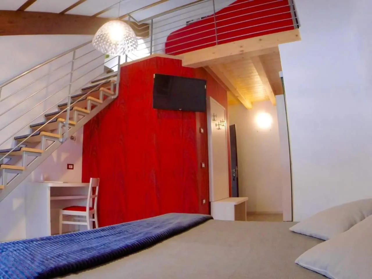 Bed in B&B Seventy Design